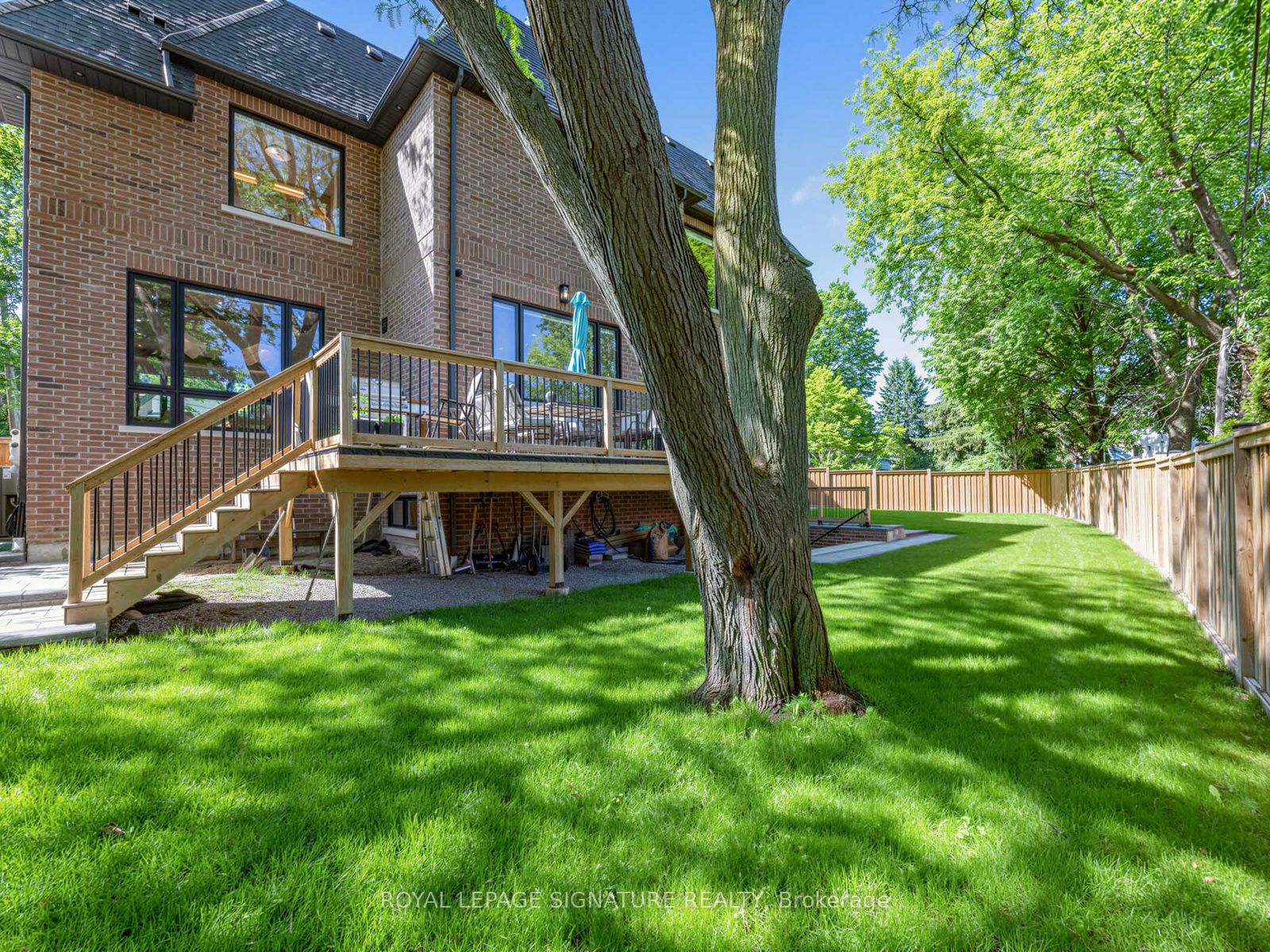 73 Starlight Crescent Property Photo 48