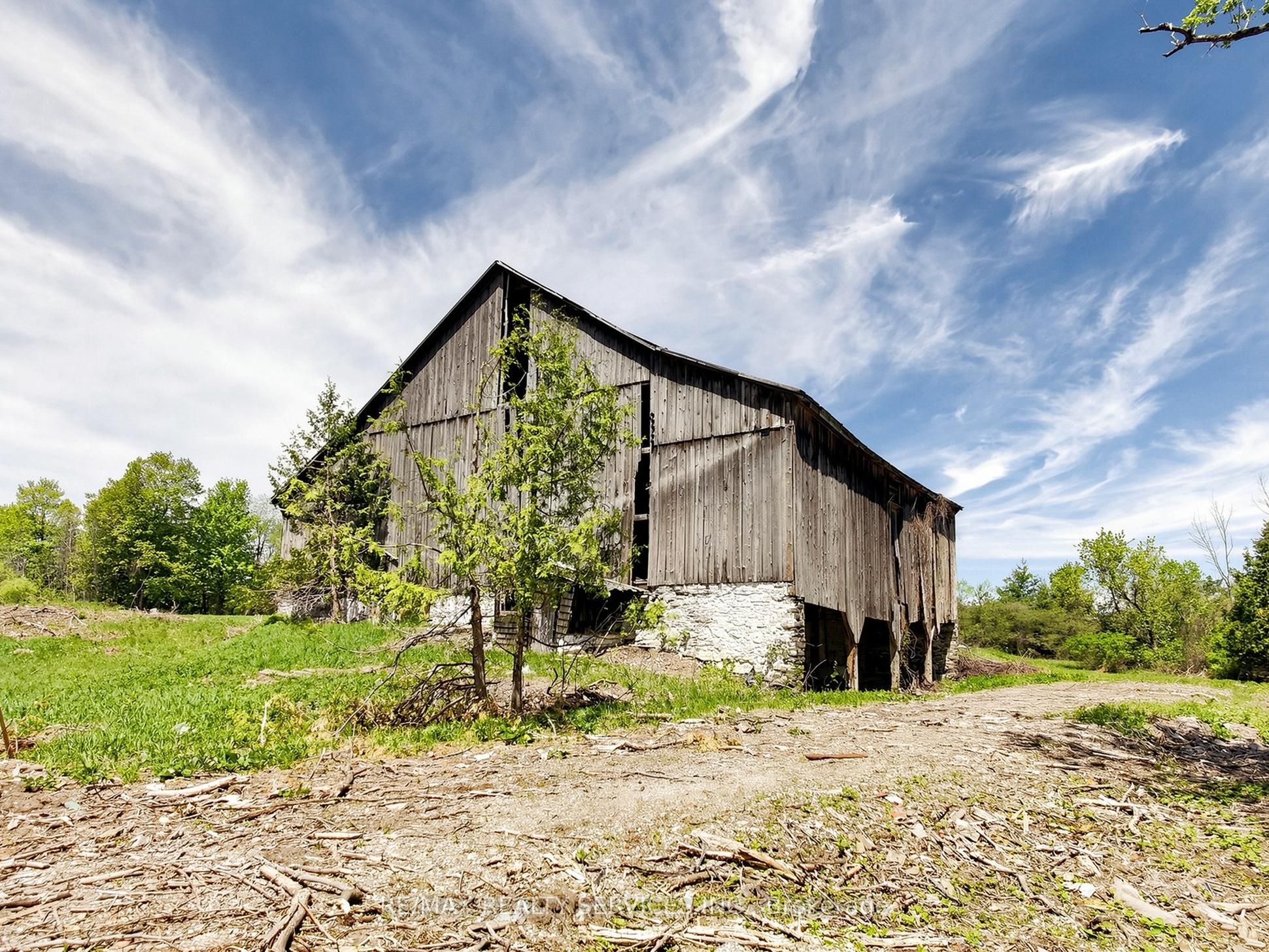 10054 Highway 9 Property Photo 7