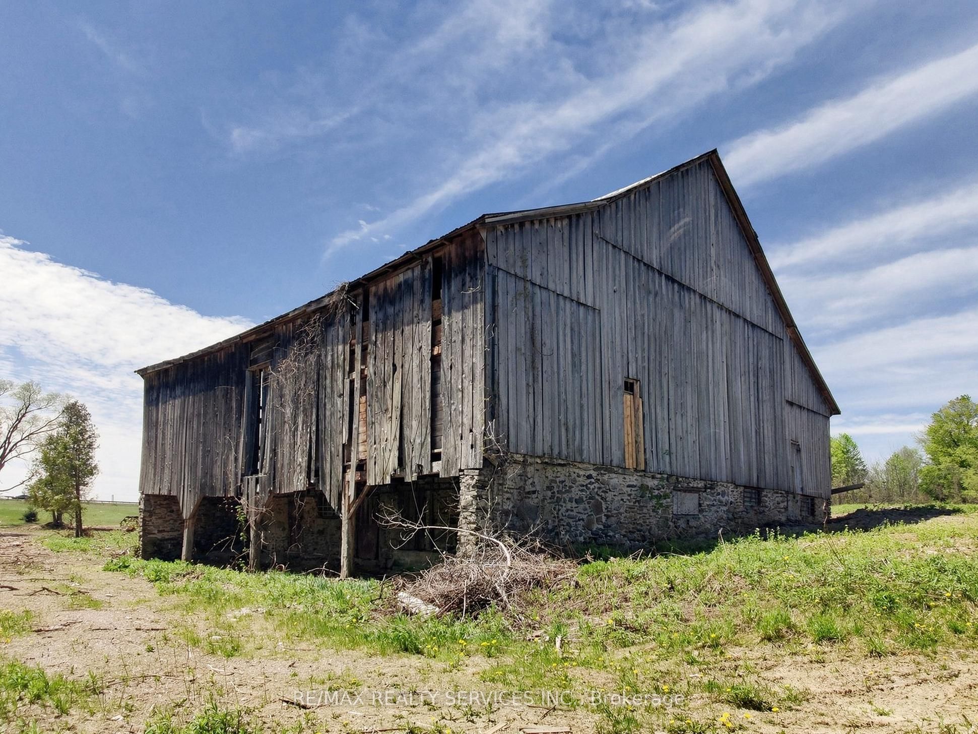 10054 Highway 9 Property Photo 9