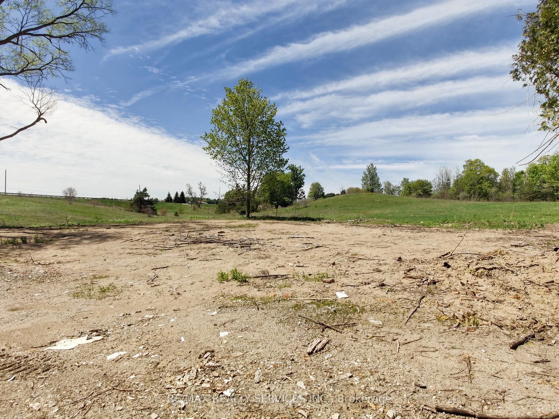 10054 Highway 9 Property Photo 10