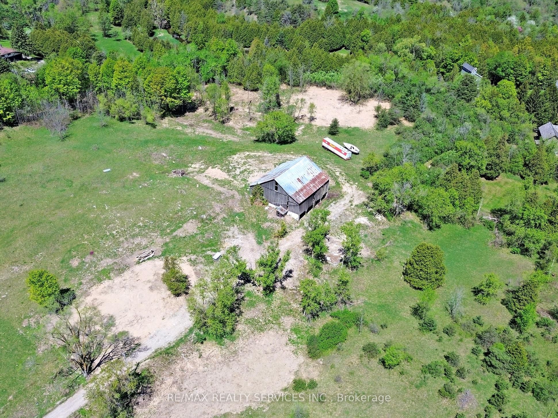 10054 Highway 9 Property Photo 17