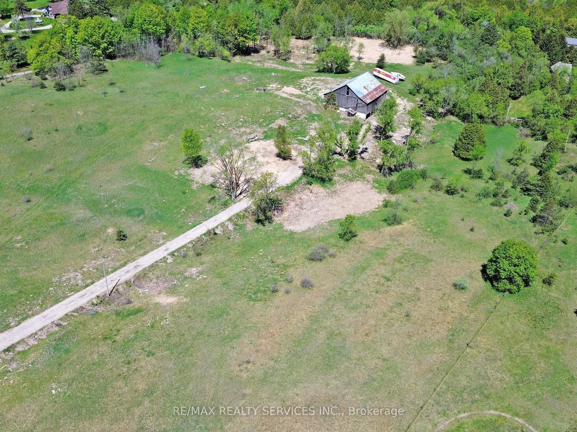 10054 Highway 9 Property Photo 18