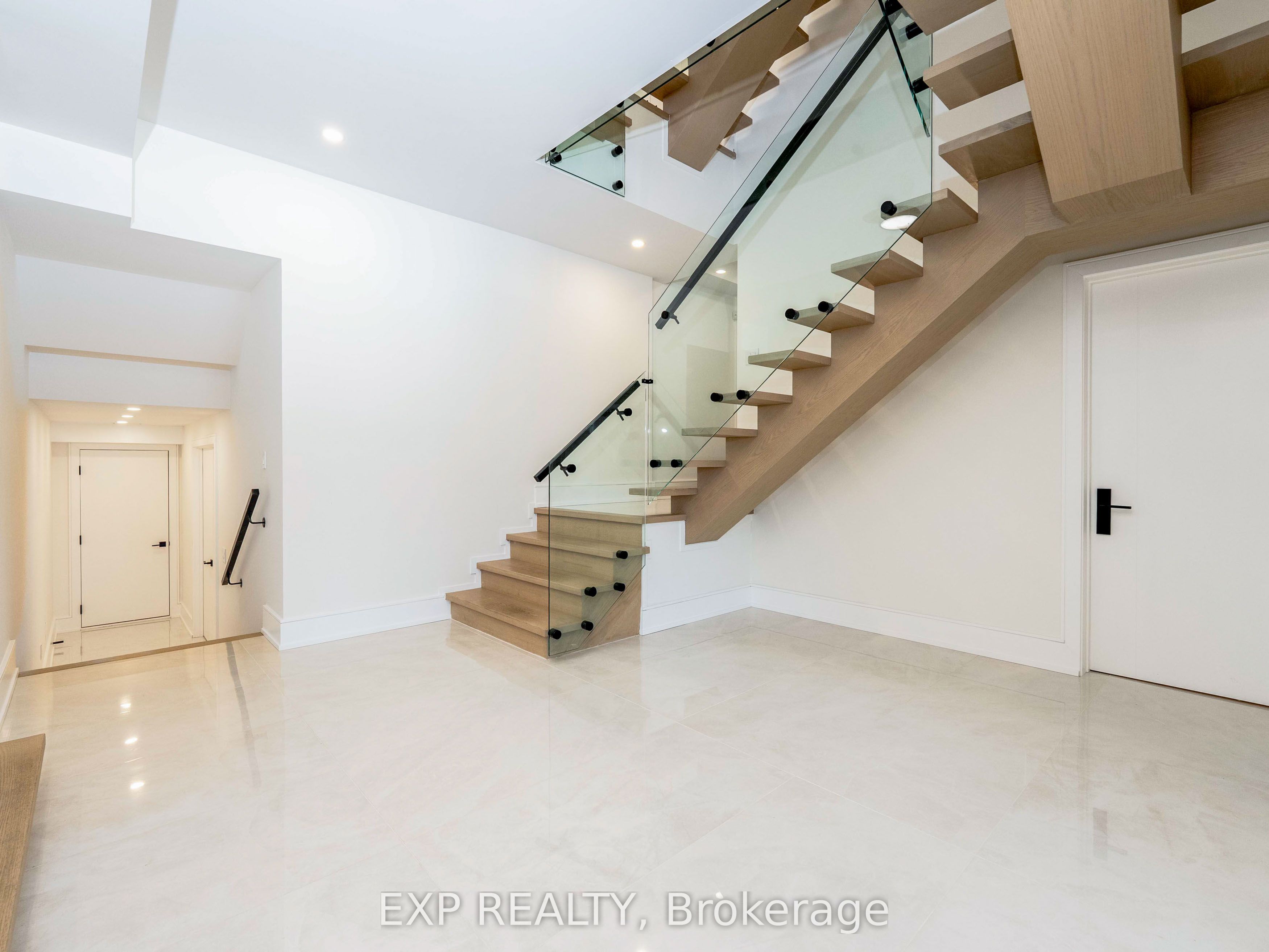 12 Canal Street Property Photo 33