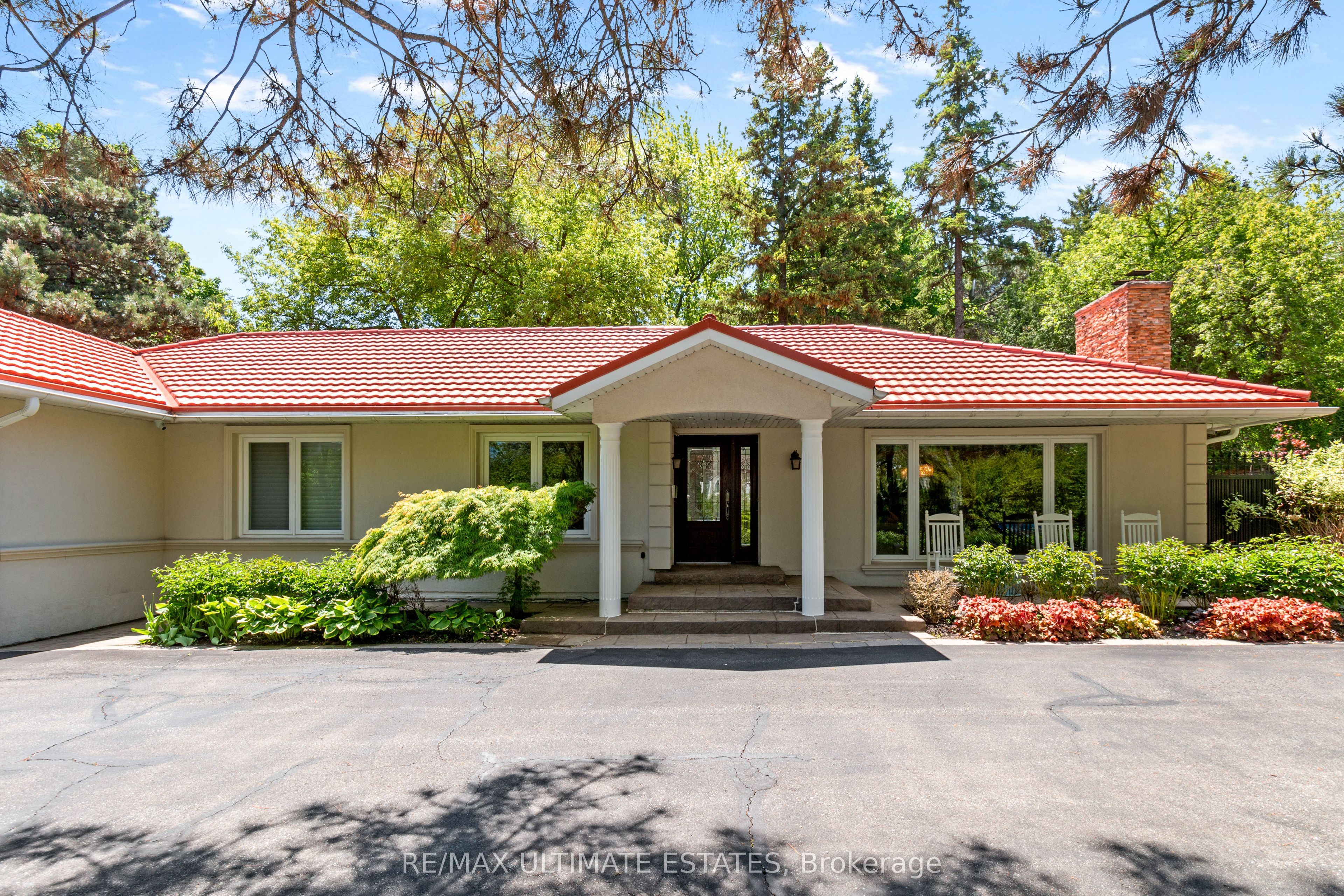 41 Thornridge Drive Property Photo 1