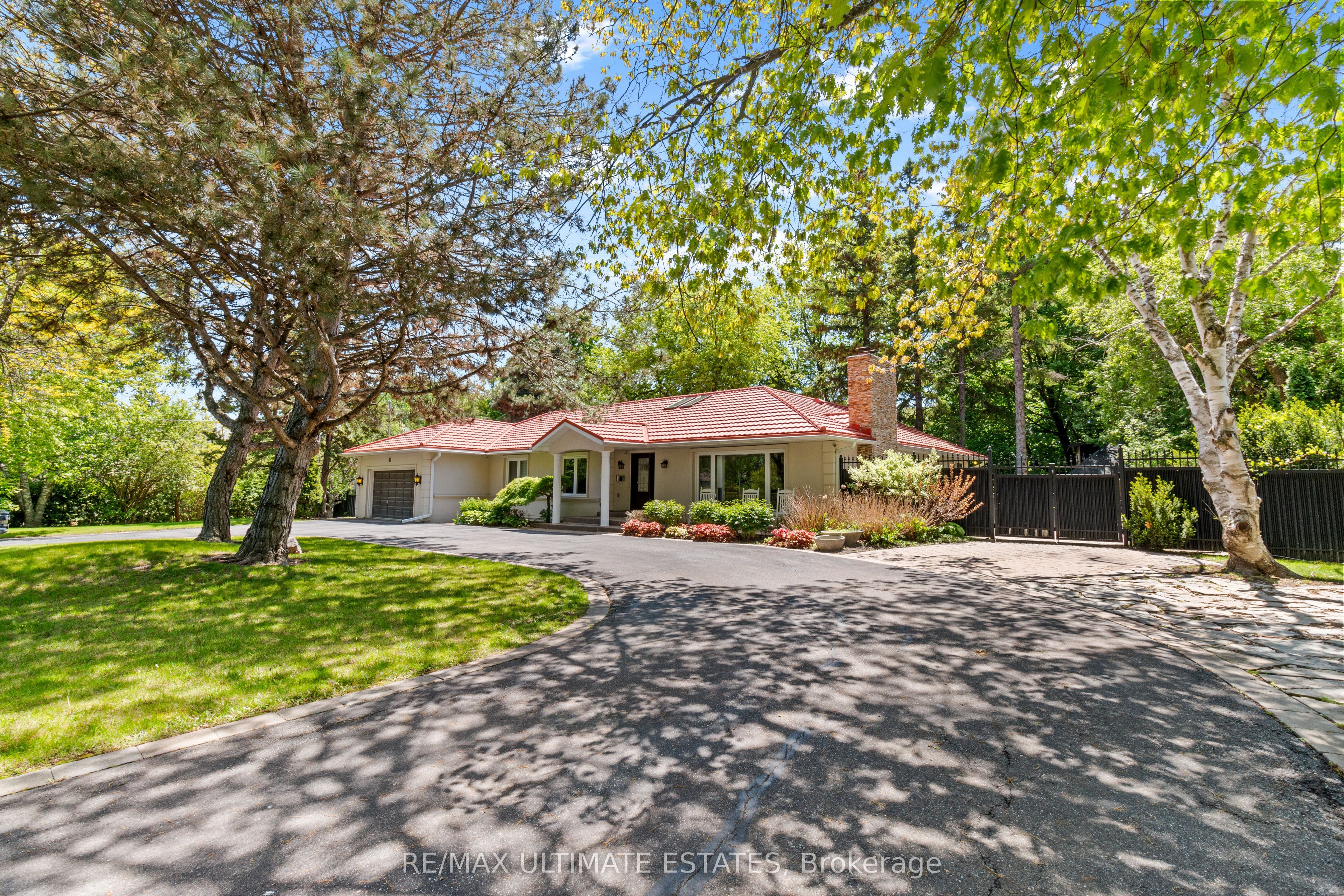 41 Thornridge Drive Property Photo 4