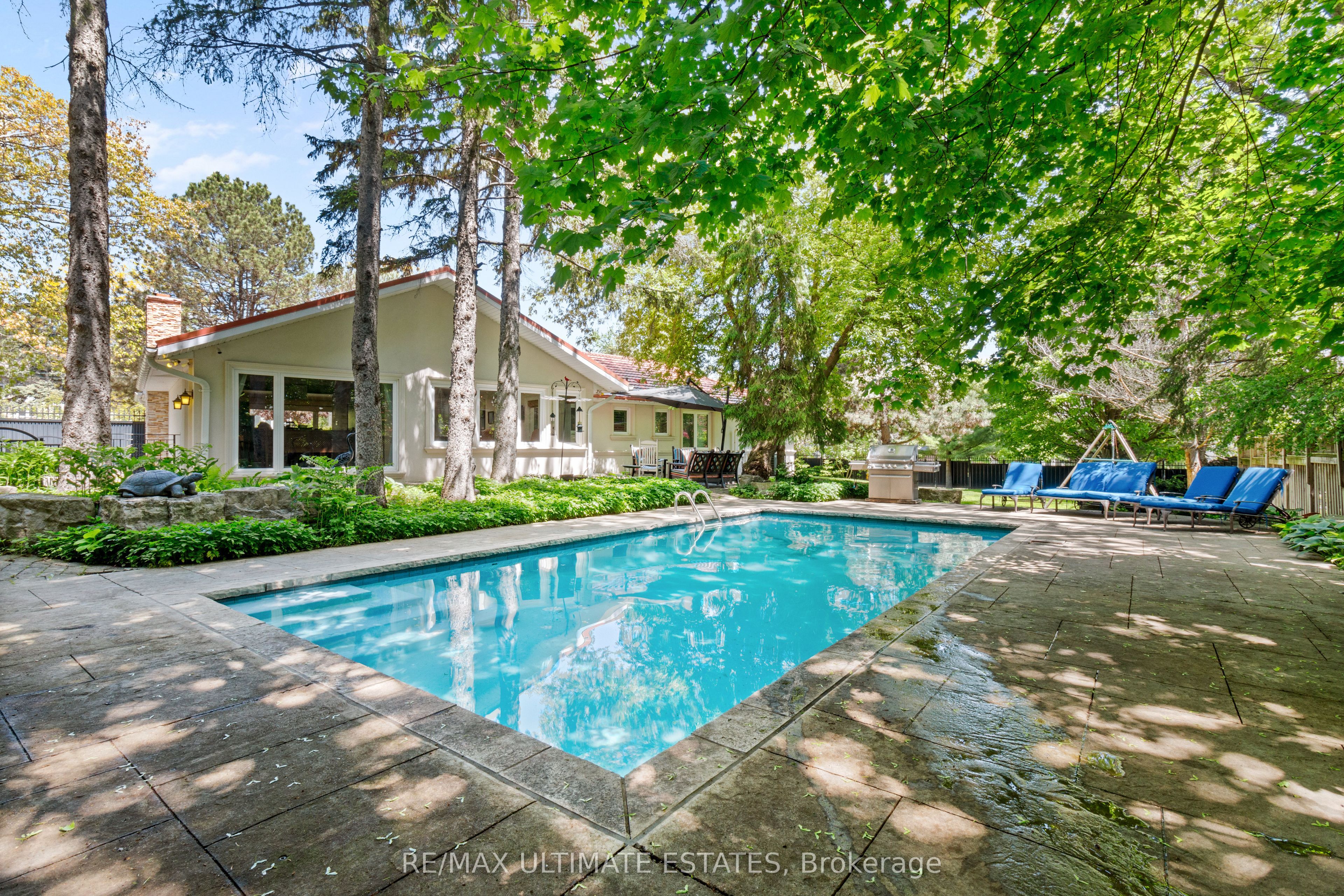 41 Thornridge Drive Property Photo 27
