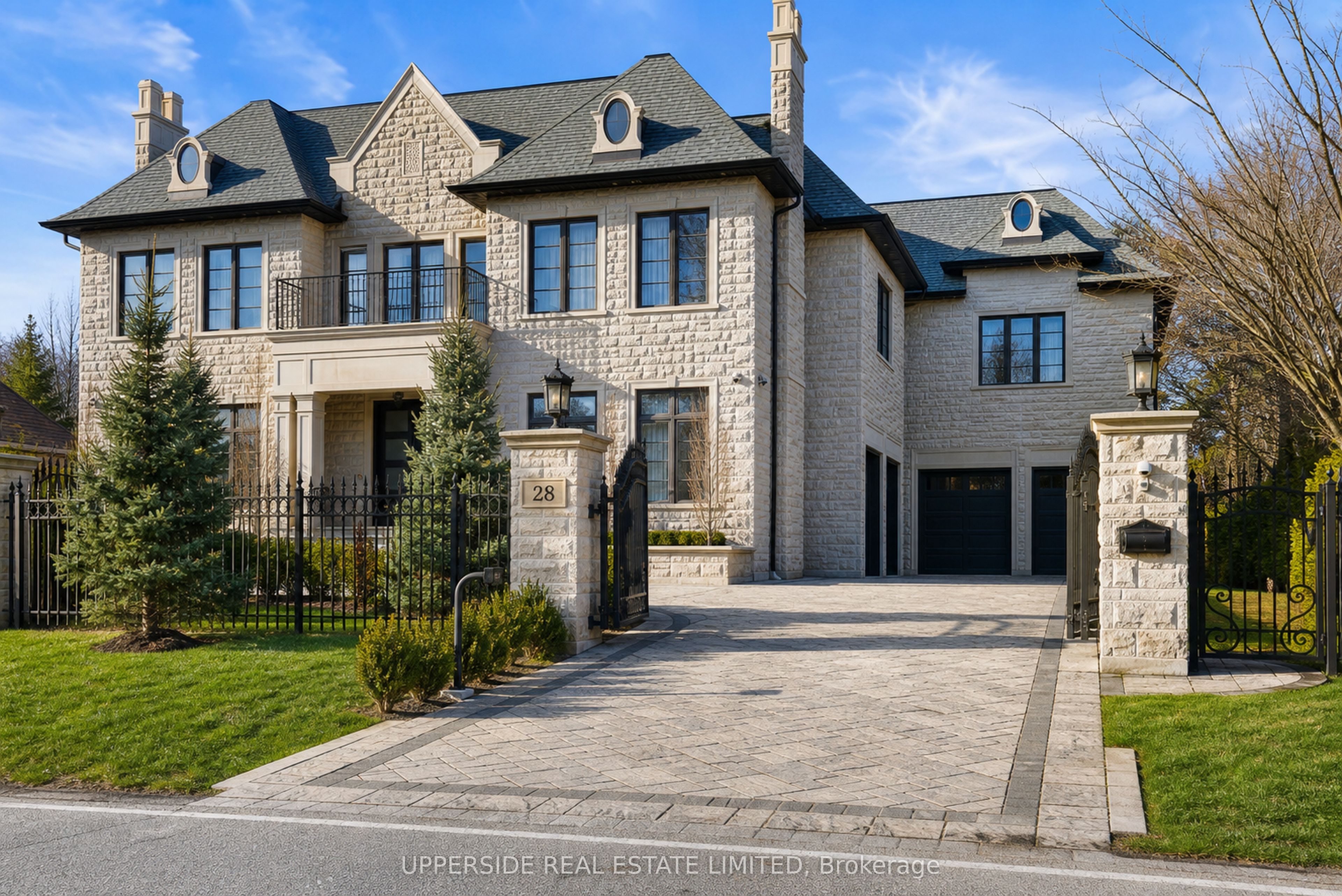 28 Thornridge Drive Property Photo 1