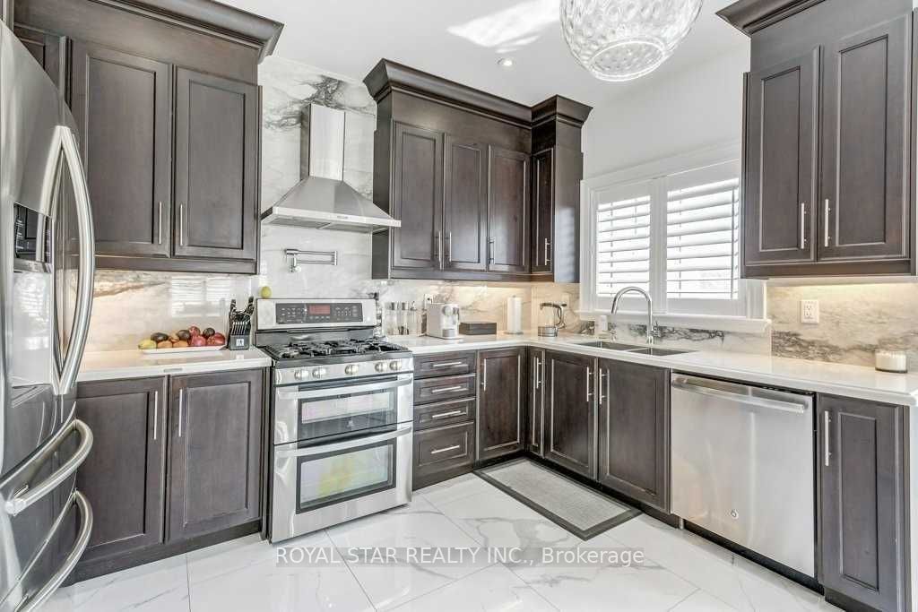 1409 Lormel Gate Avenue Property Photo 14