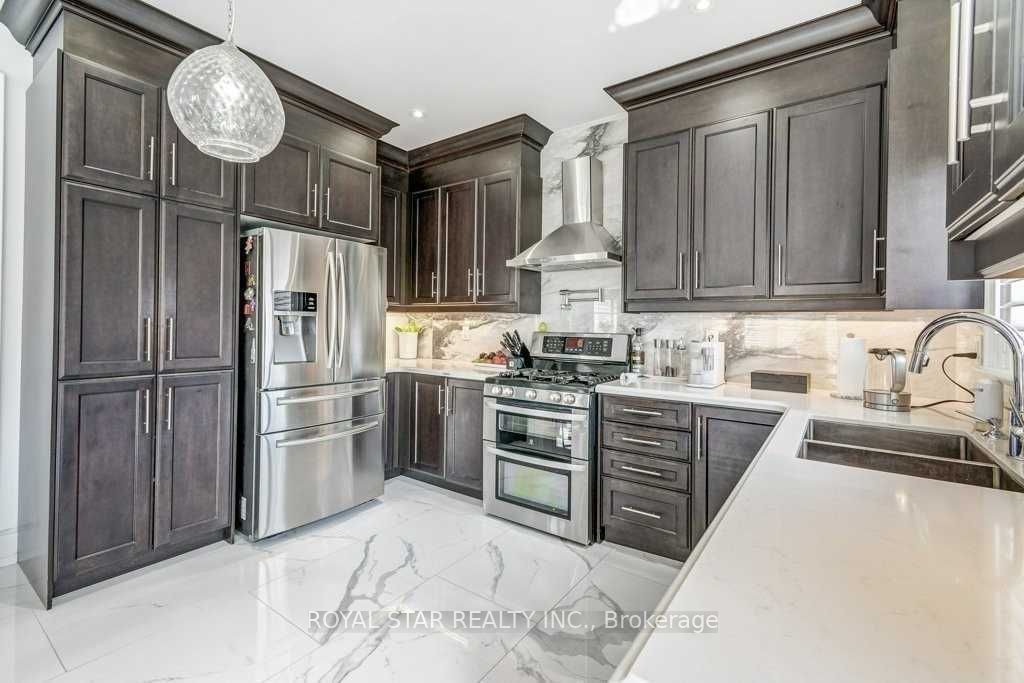 1409 Lormel Gate Avenue Property Photo 15