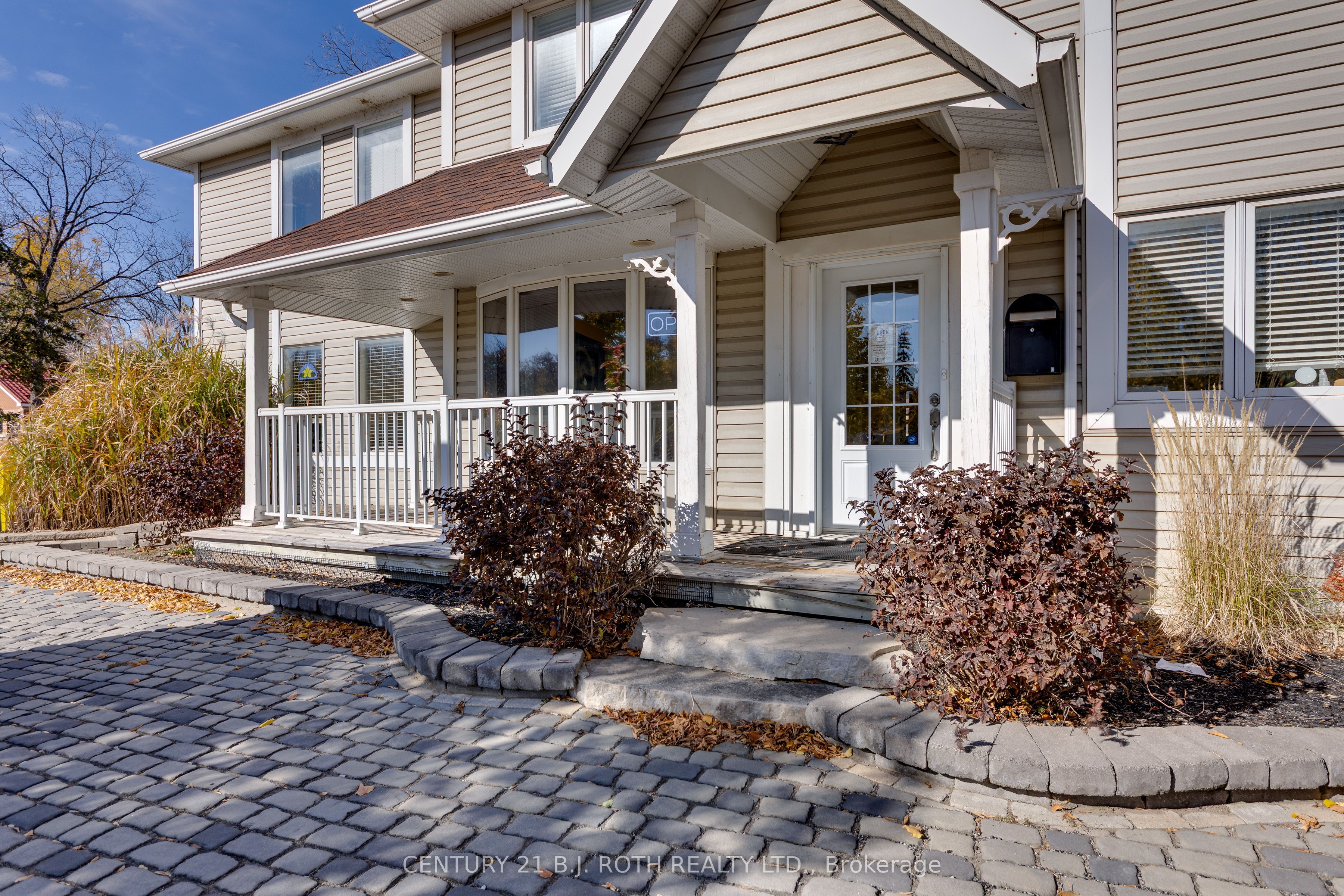 888 Innisfil Beach Road Property Photo 16