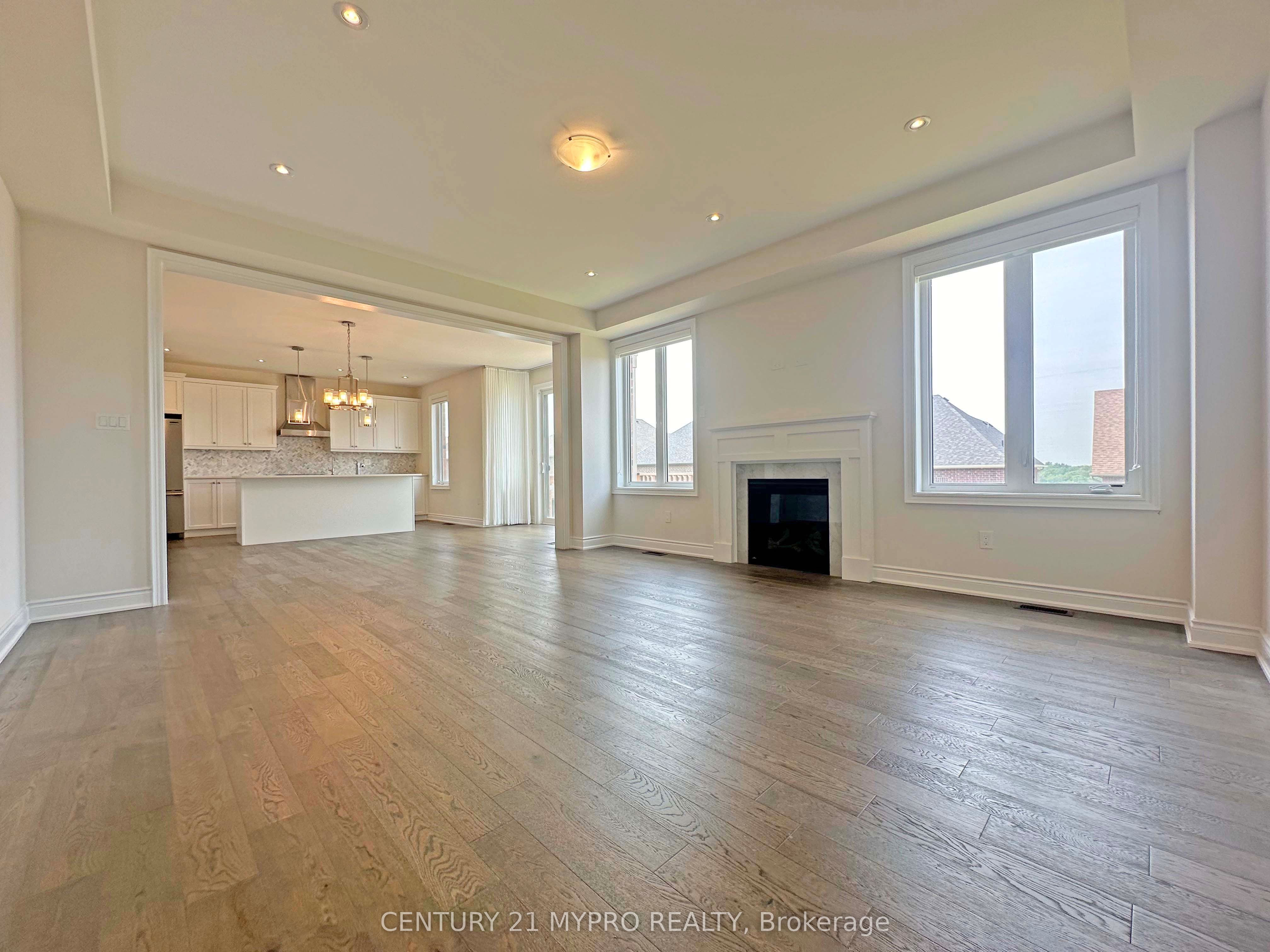 401 Seaview Heights Property Photo 2