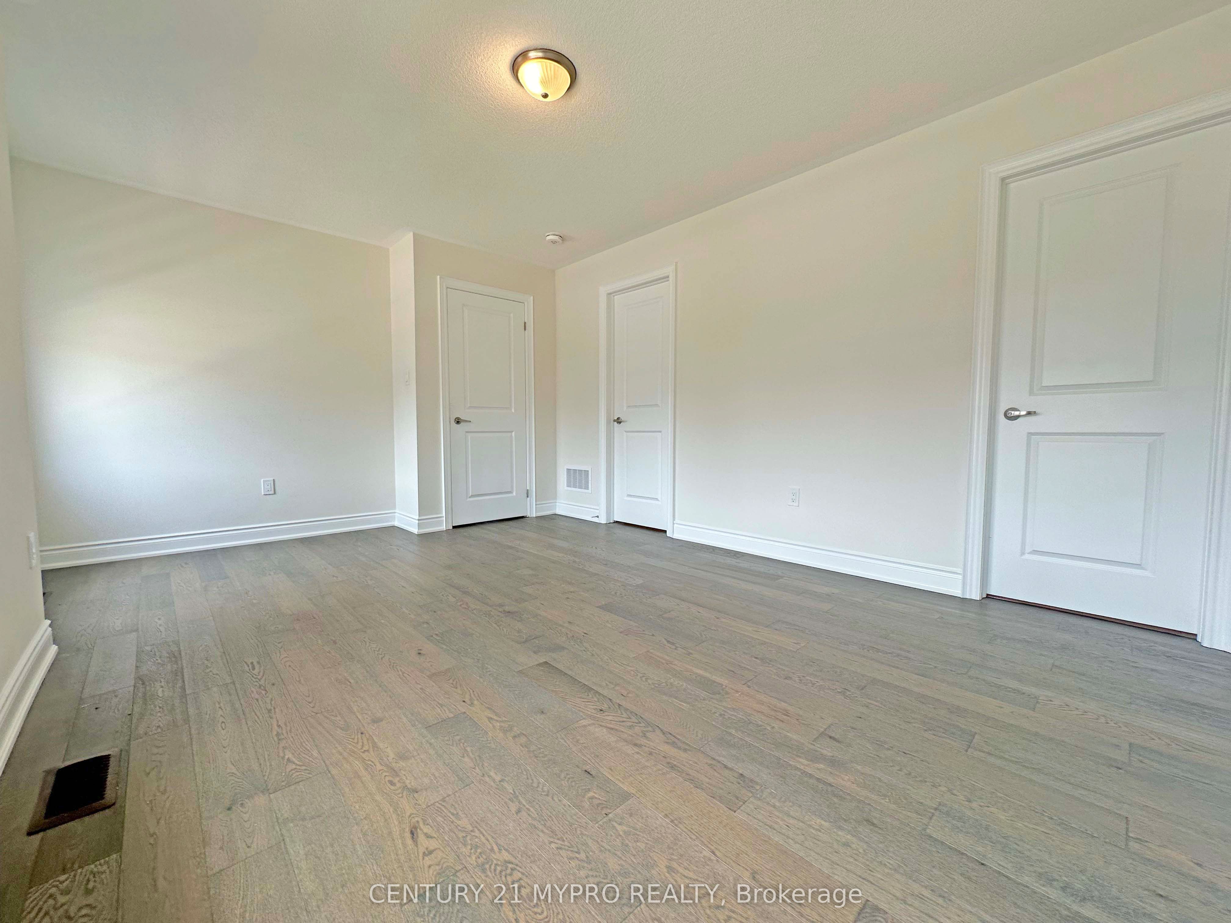401 Seaview Heights Property Photo 13