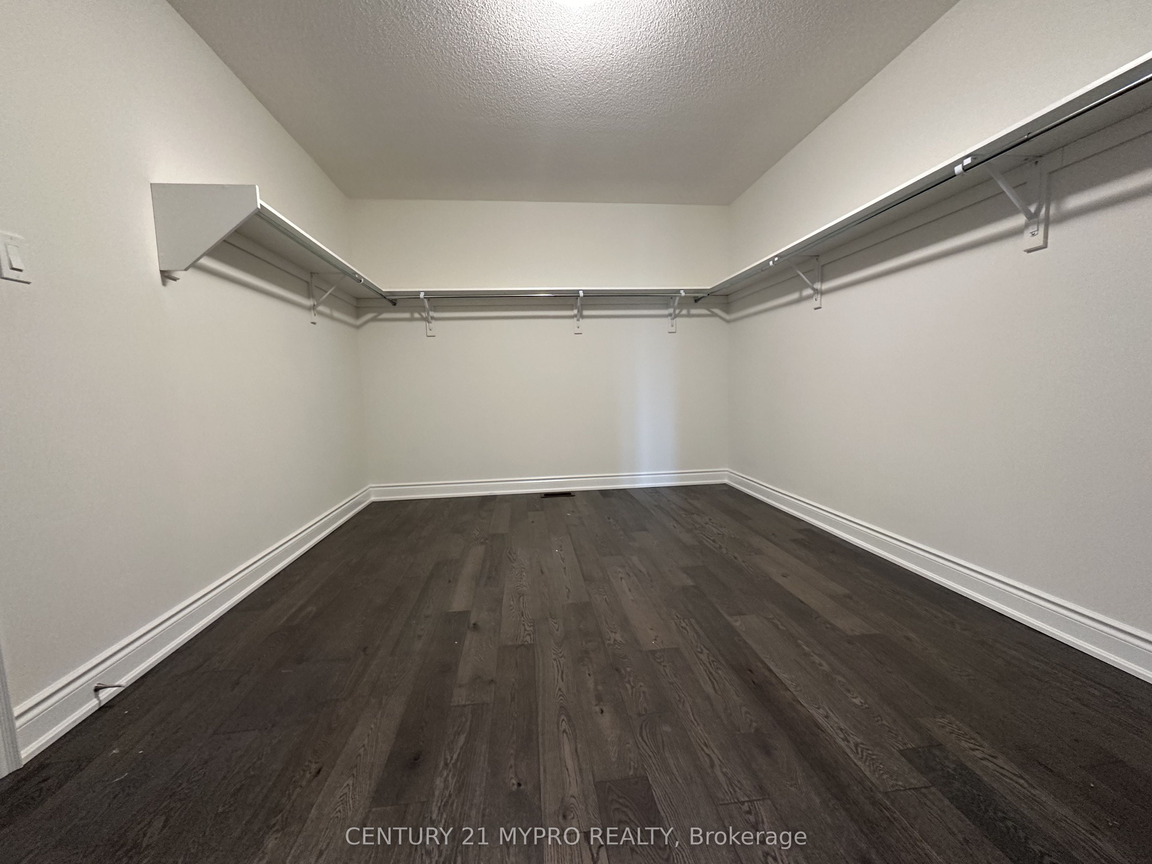 401 Seaview Heights Property Photo 18