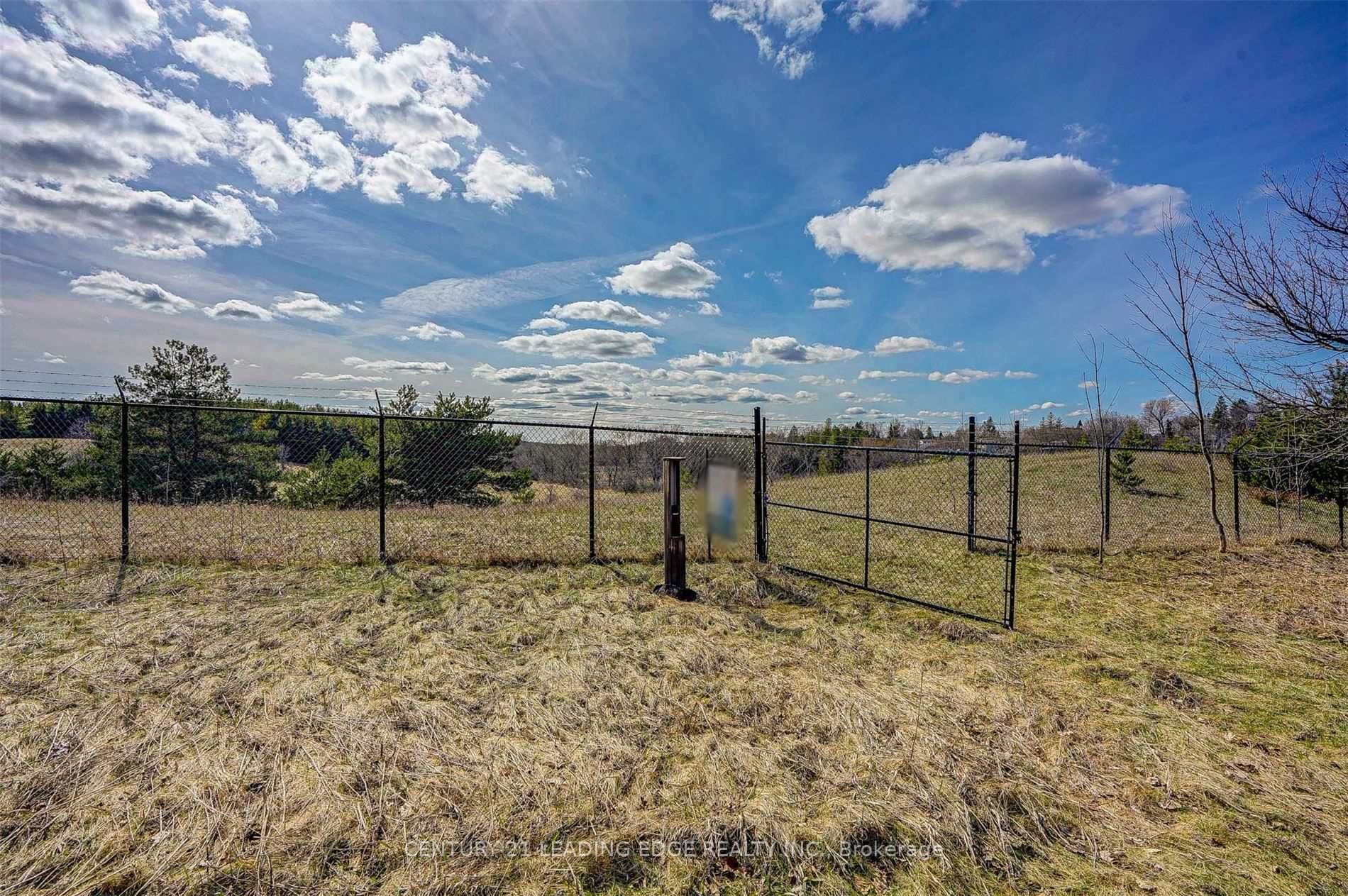 14466 Ninth Line Property Photo 20
