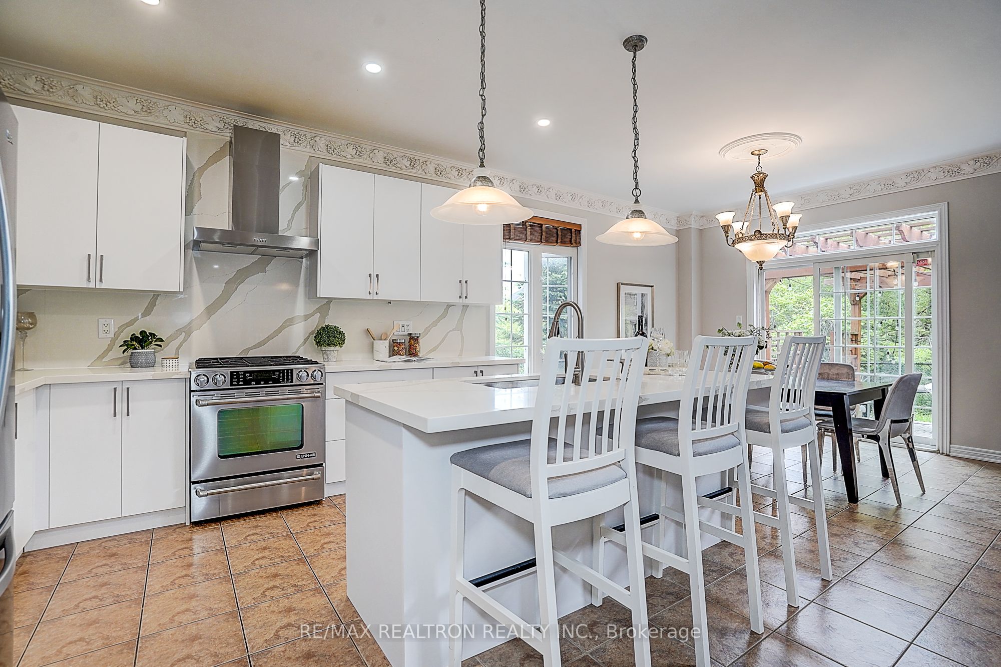 76 Boswell Road Property Photo 12