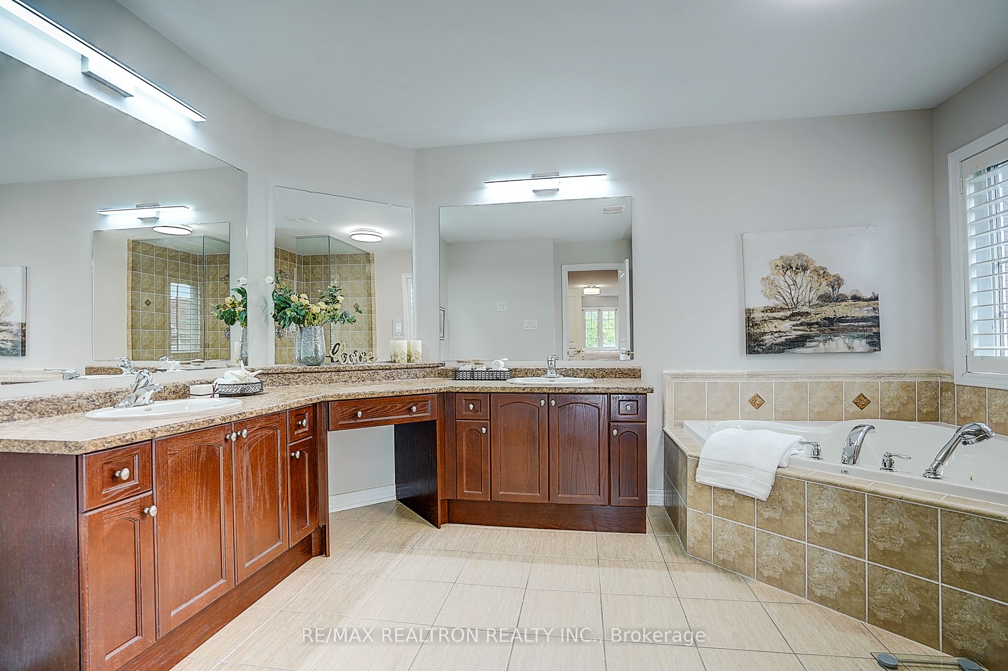 76 Boswell Road Property Photo 32
