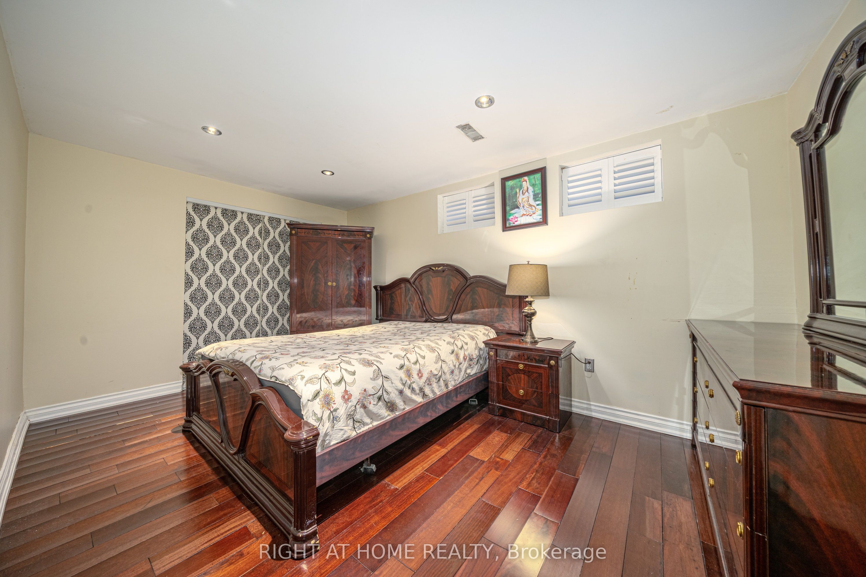 47 Davos Road Property Photo 37