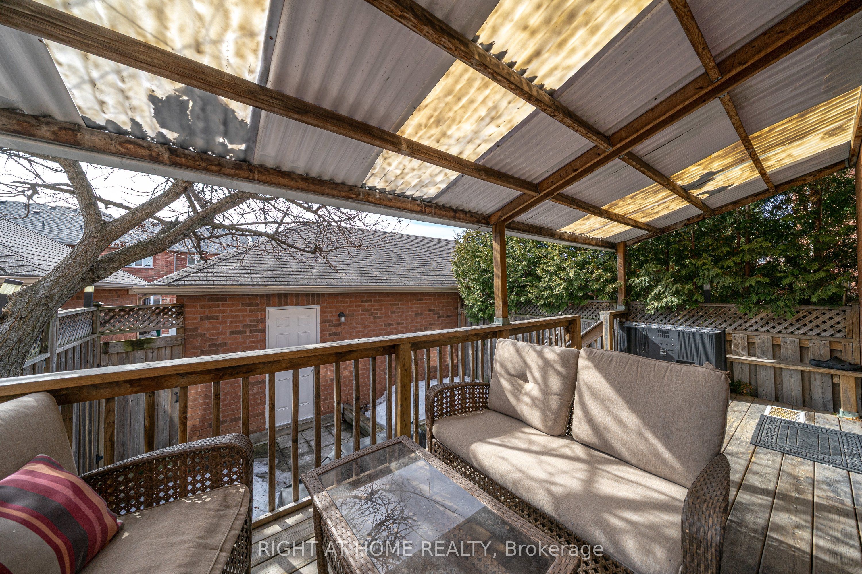 47 Davos Road Property Photo 40