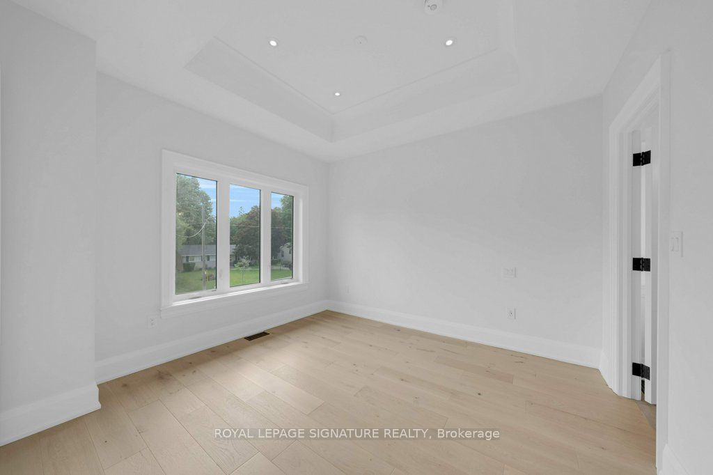 92 Howard Road Property Photo 31