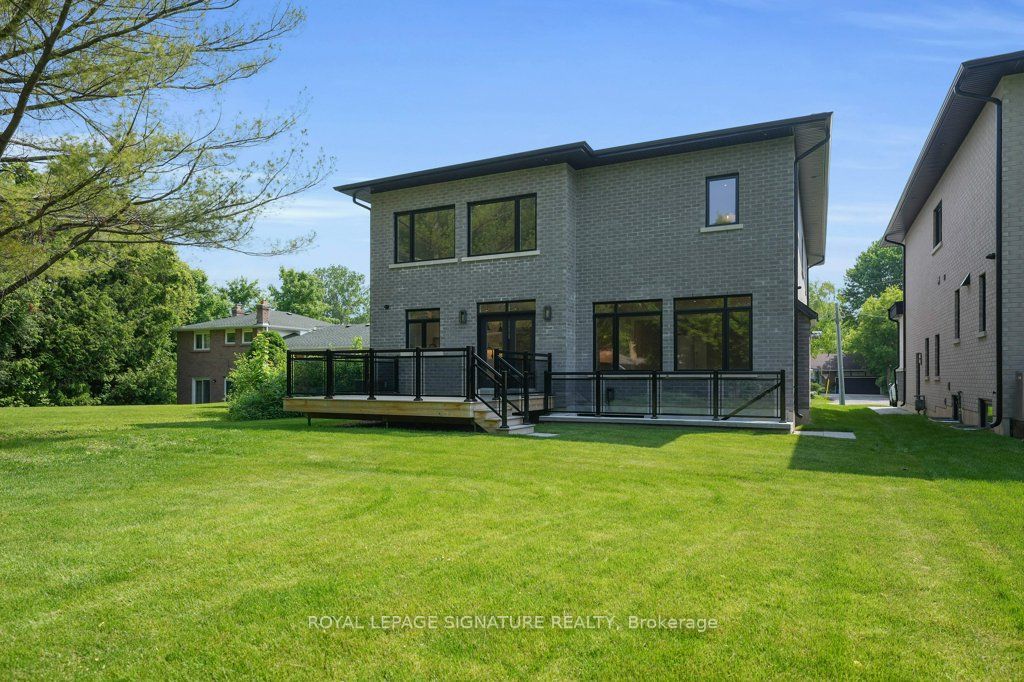92 Howard Road Property Photo 42