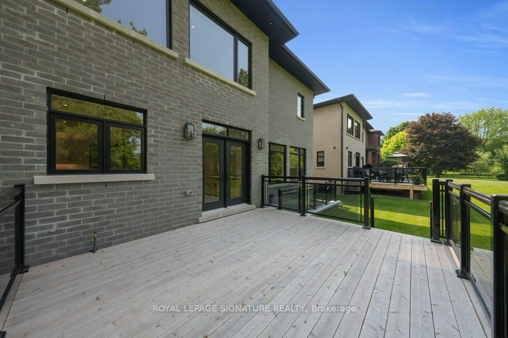 92 Howard Road Property Photo 44