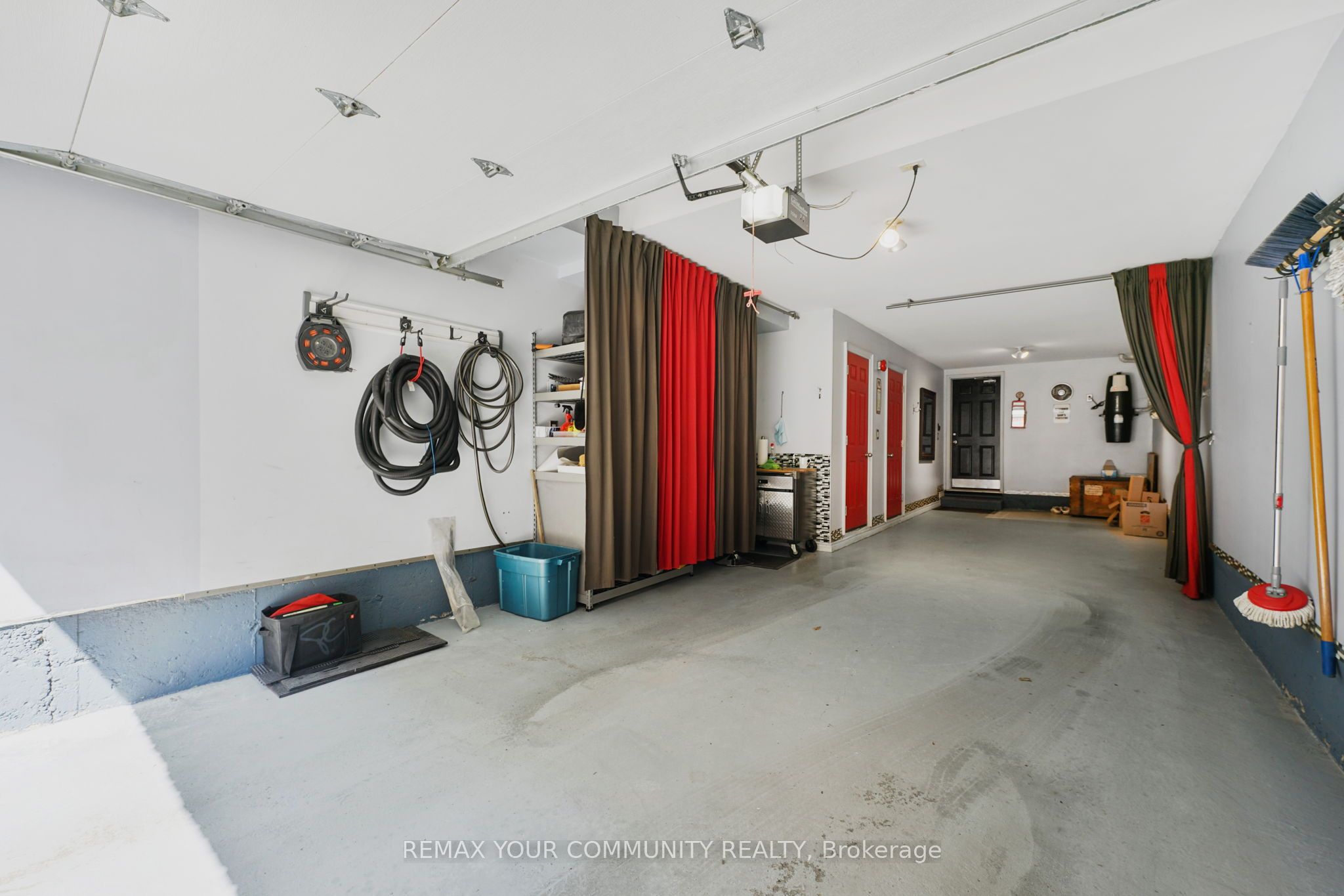16 Agar Lane Property Photo 36
