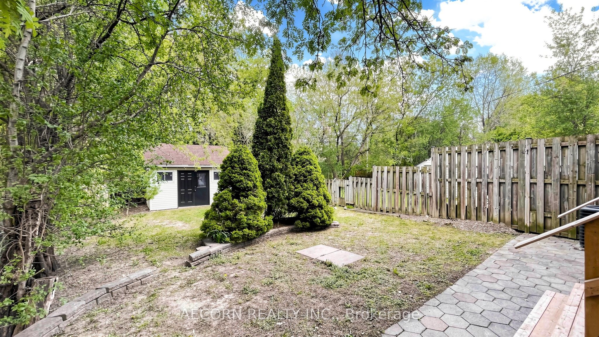 17 Richardson Drive Property Photo 28