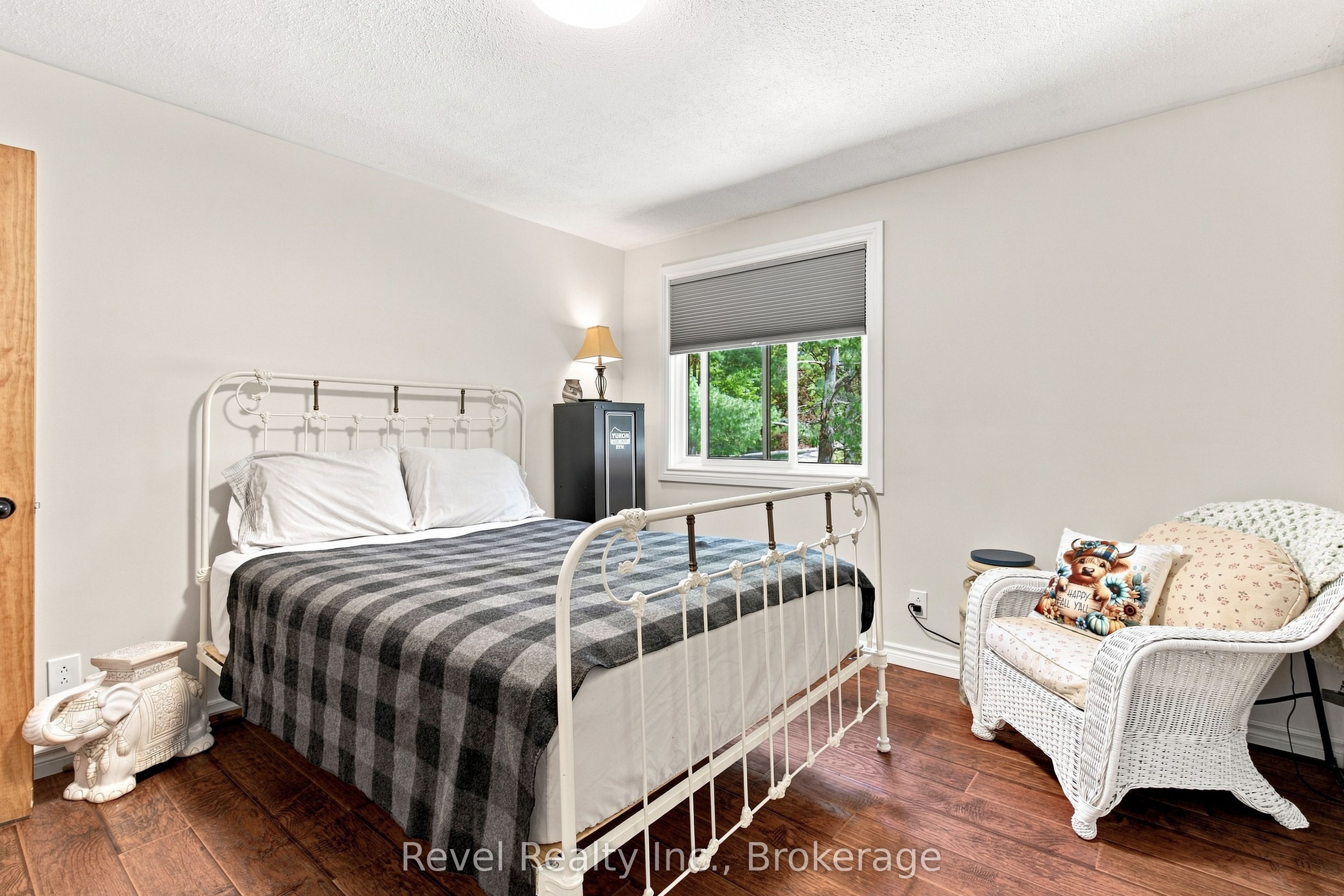 20 The Pines Lane Property Photo 19