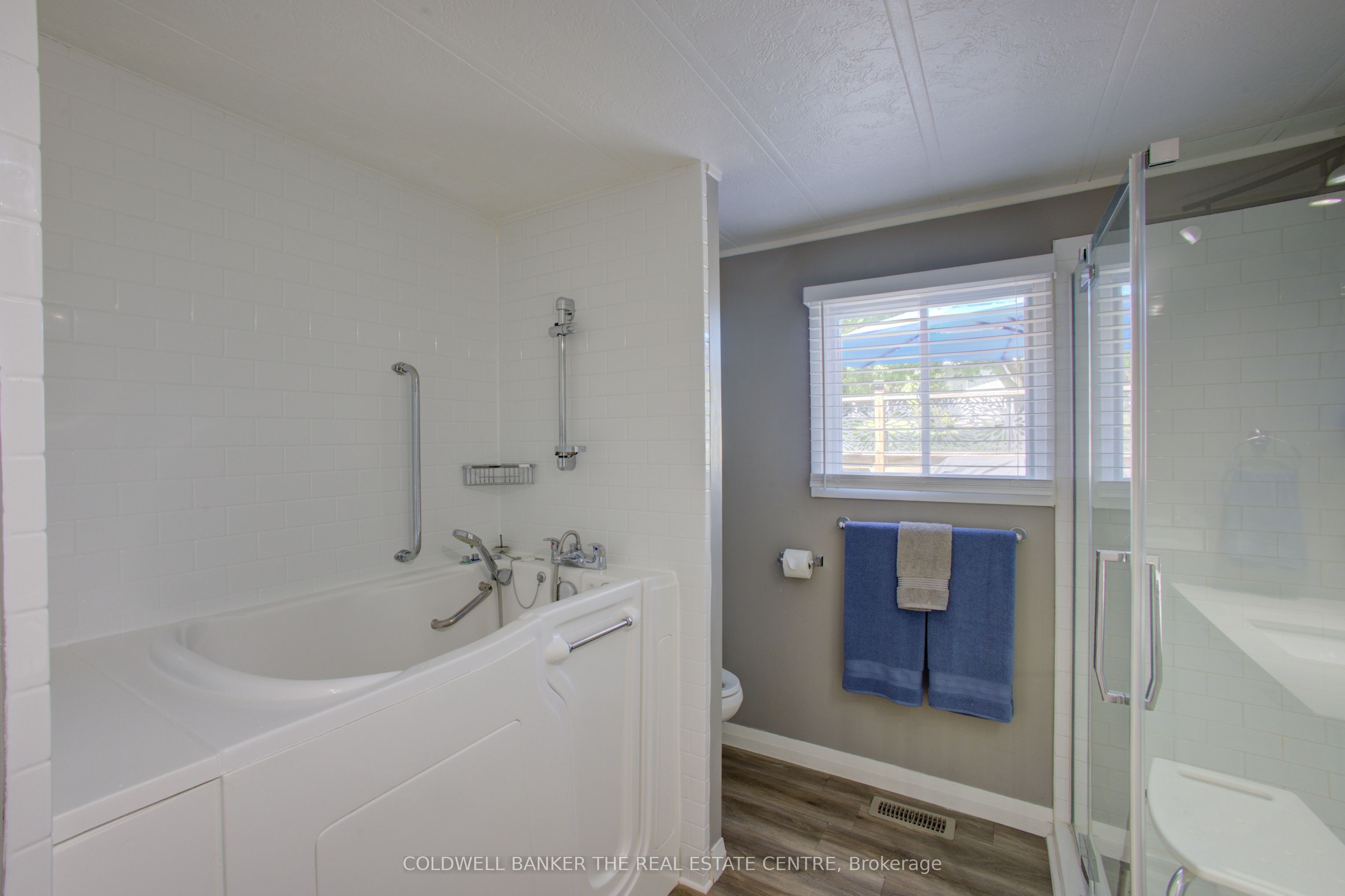 36 Linden Lane Property Photo 22