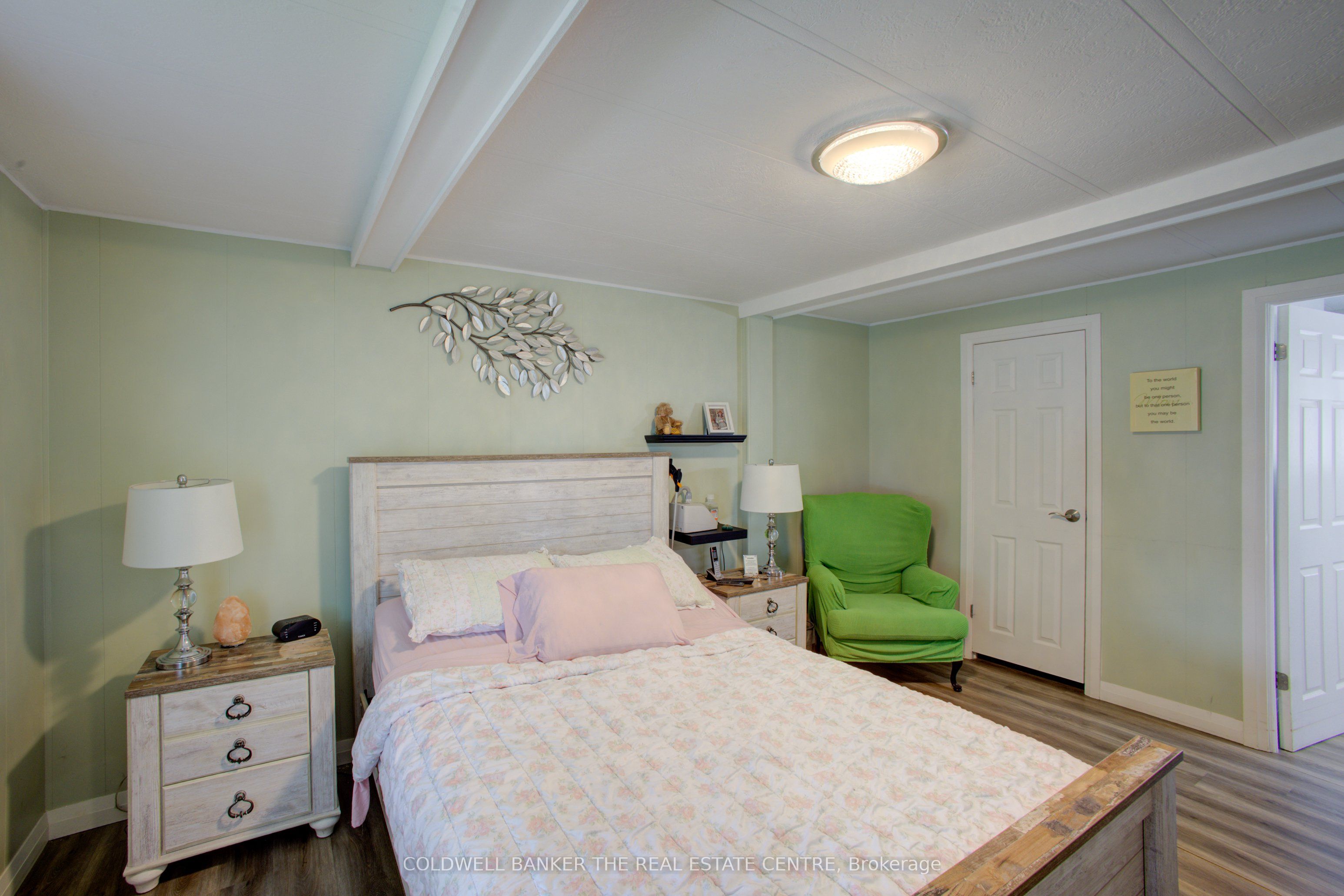 36 Linden Lane Property Photo 24