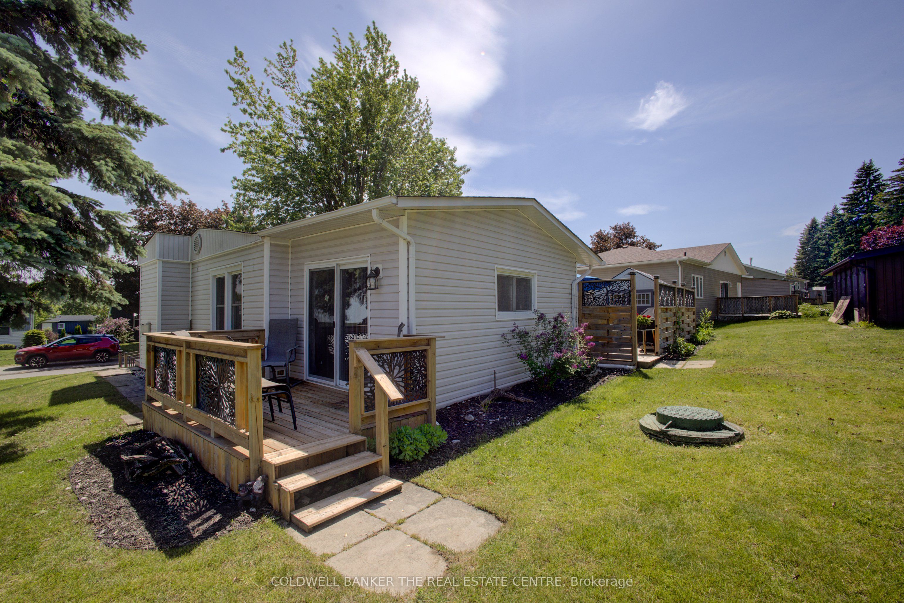 36 Linden Lane Property Photo 30