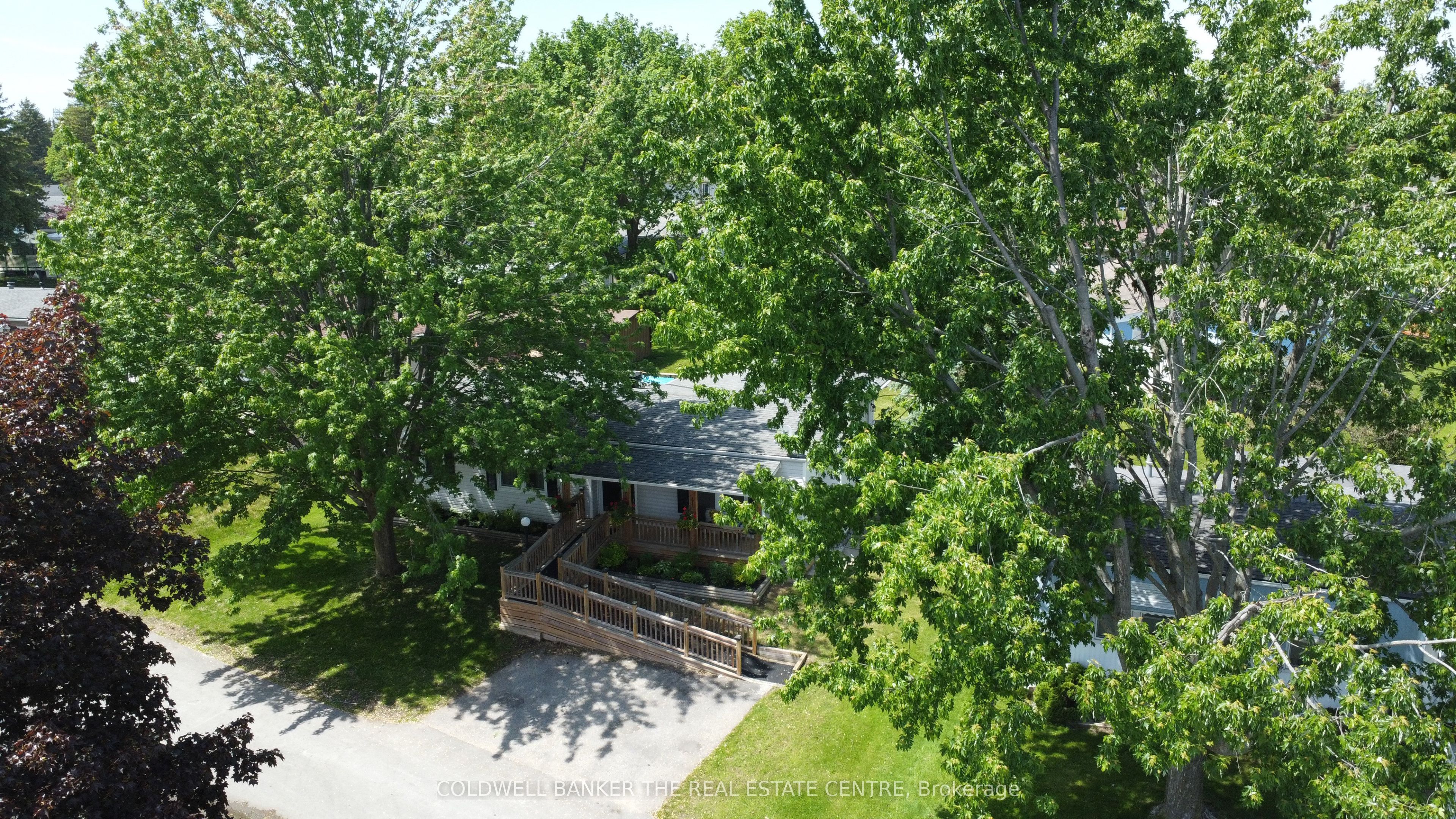 36 Linden Lane Property Photo 32