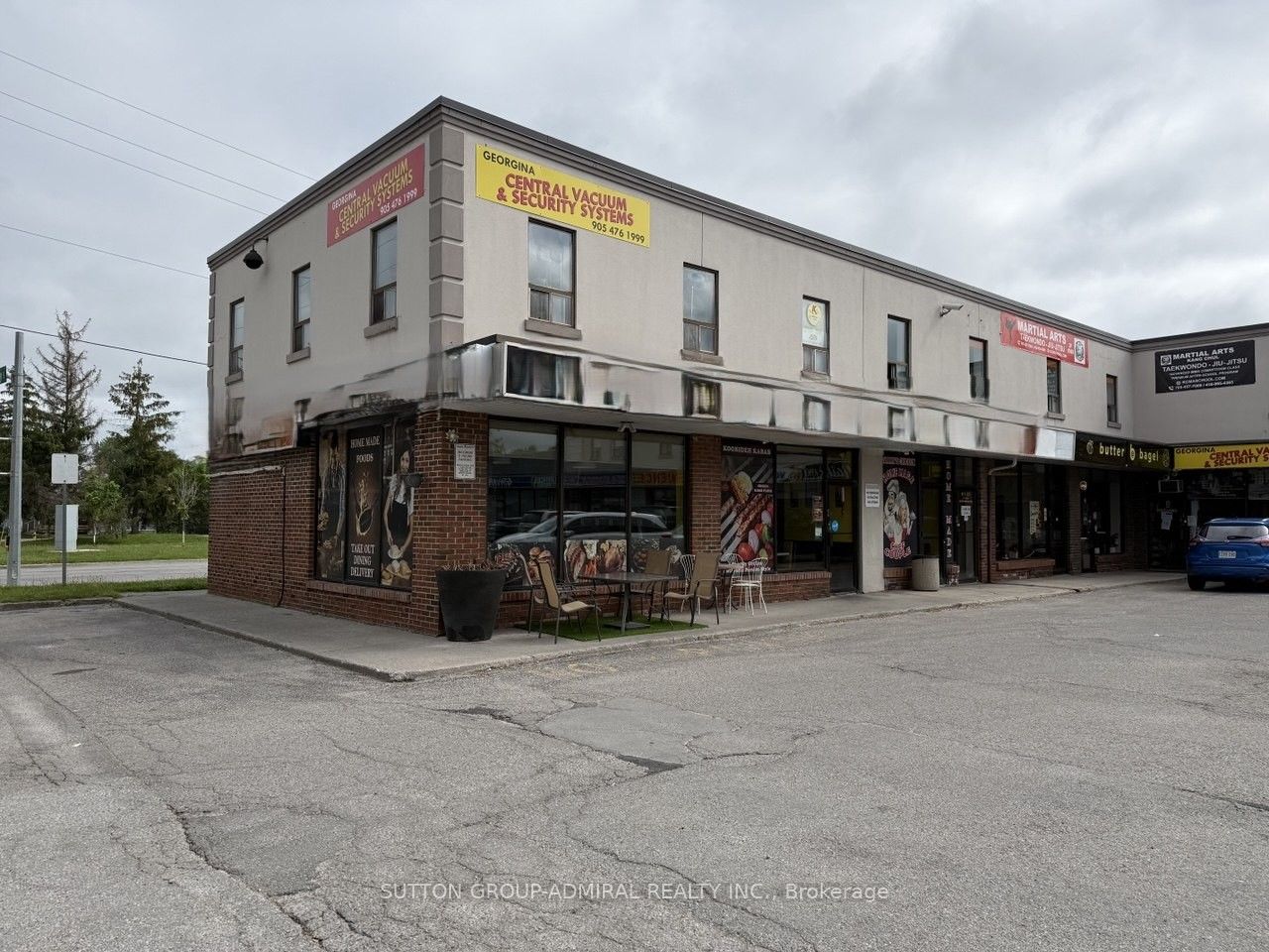 213 The Queensway Street S 1 & 2