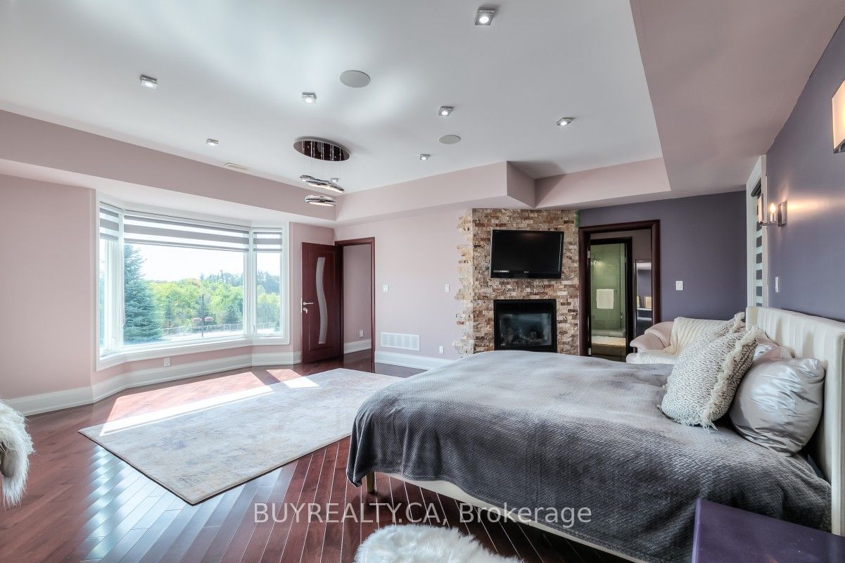 2530 King Road Property Photo 11