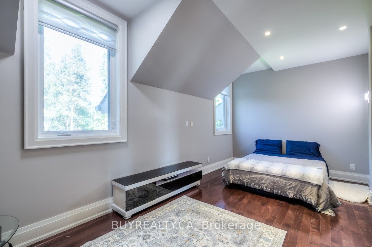 2530 King Road Property Photo 19