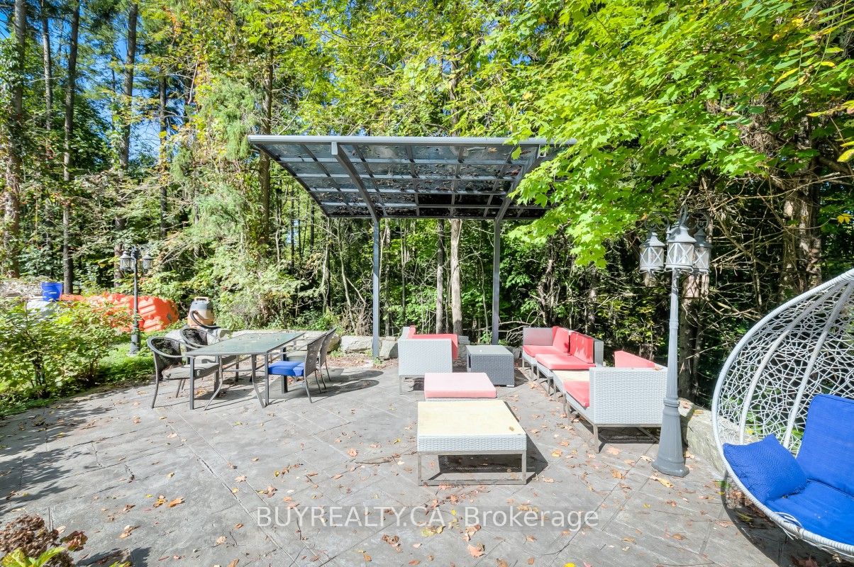 2530 King Road Property Photo 33