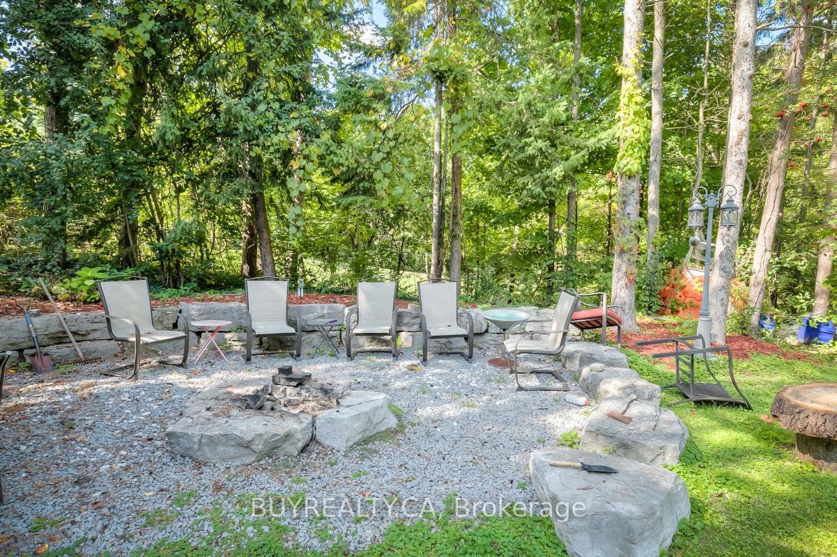 2530 King Road Property Photo 37
