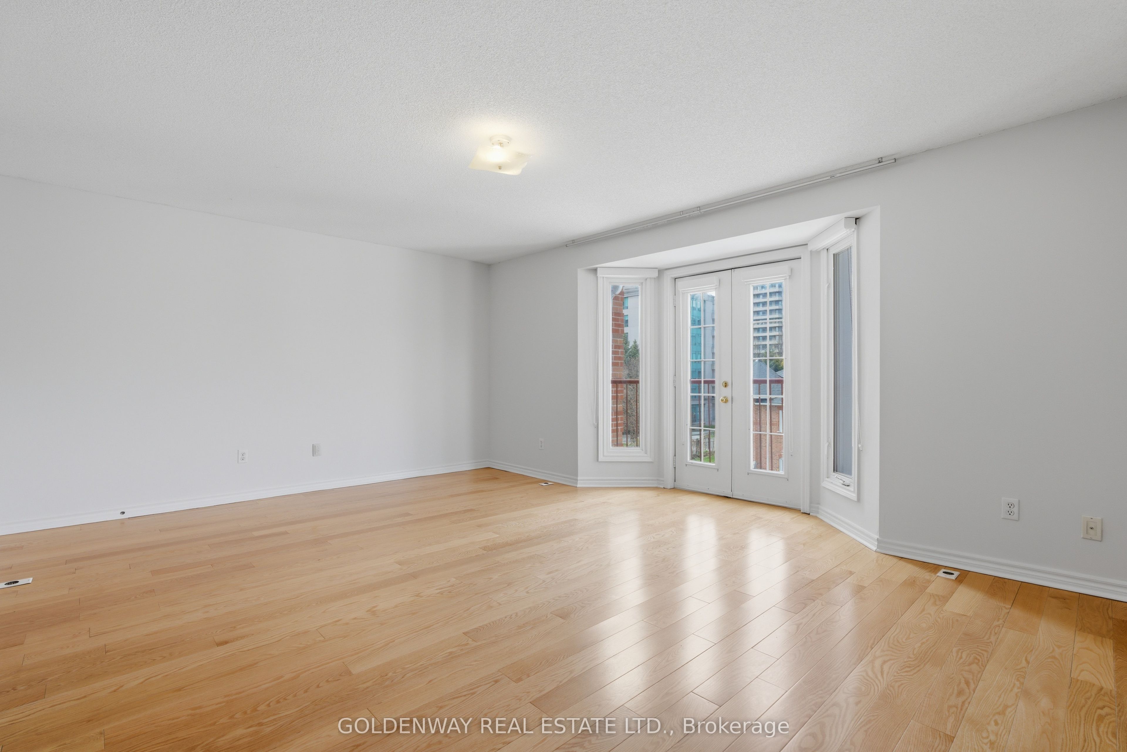 151 Townsgate Drive 63 Property Photo 15