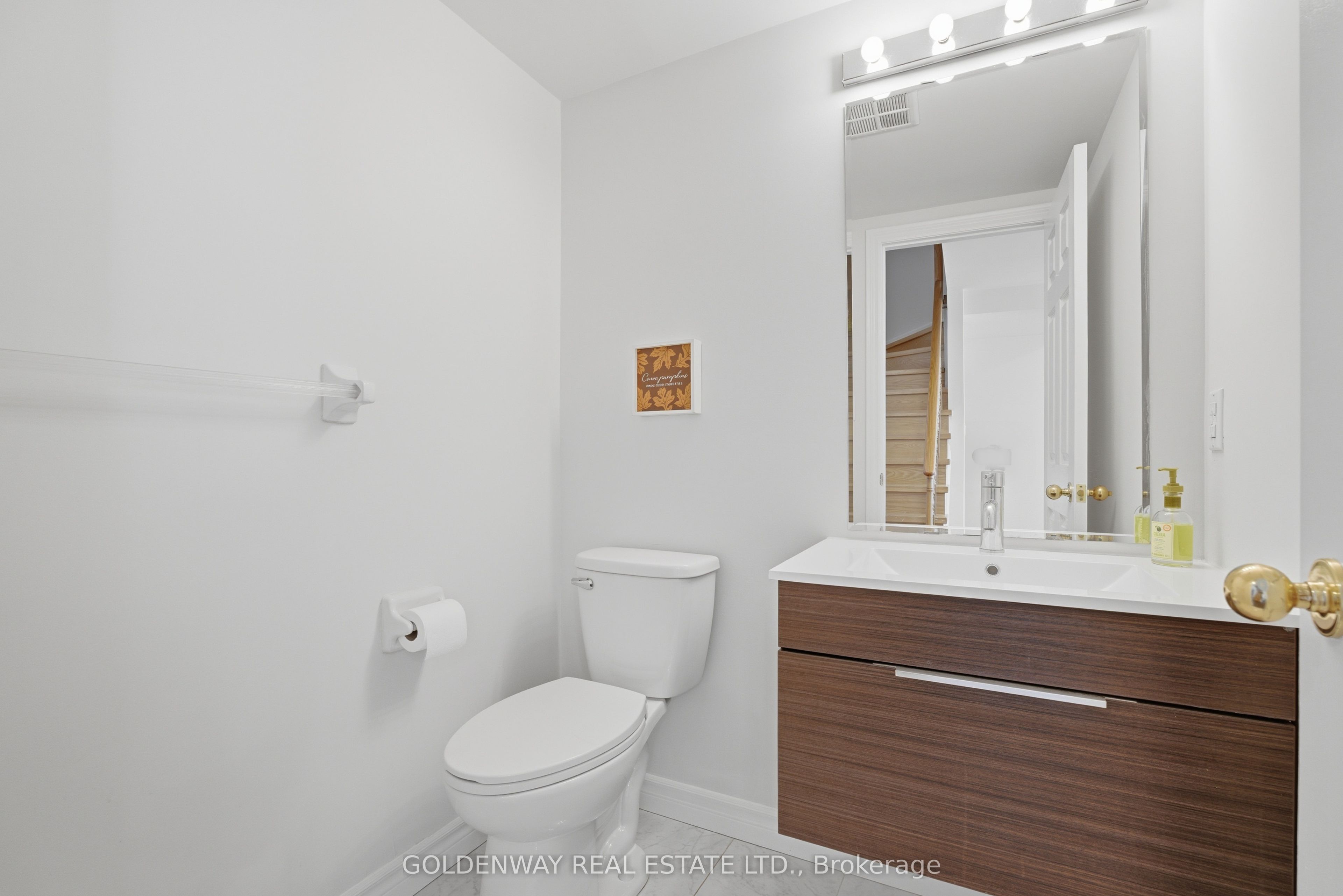 151 Townsgate Drive 63 Property Photo 20