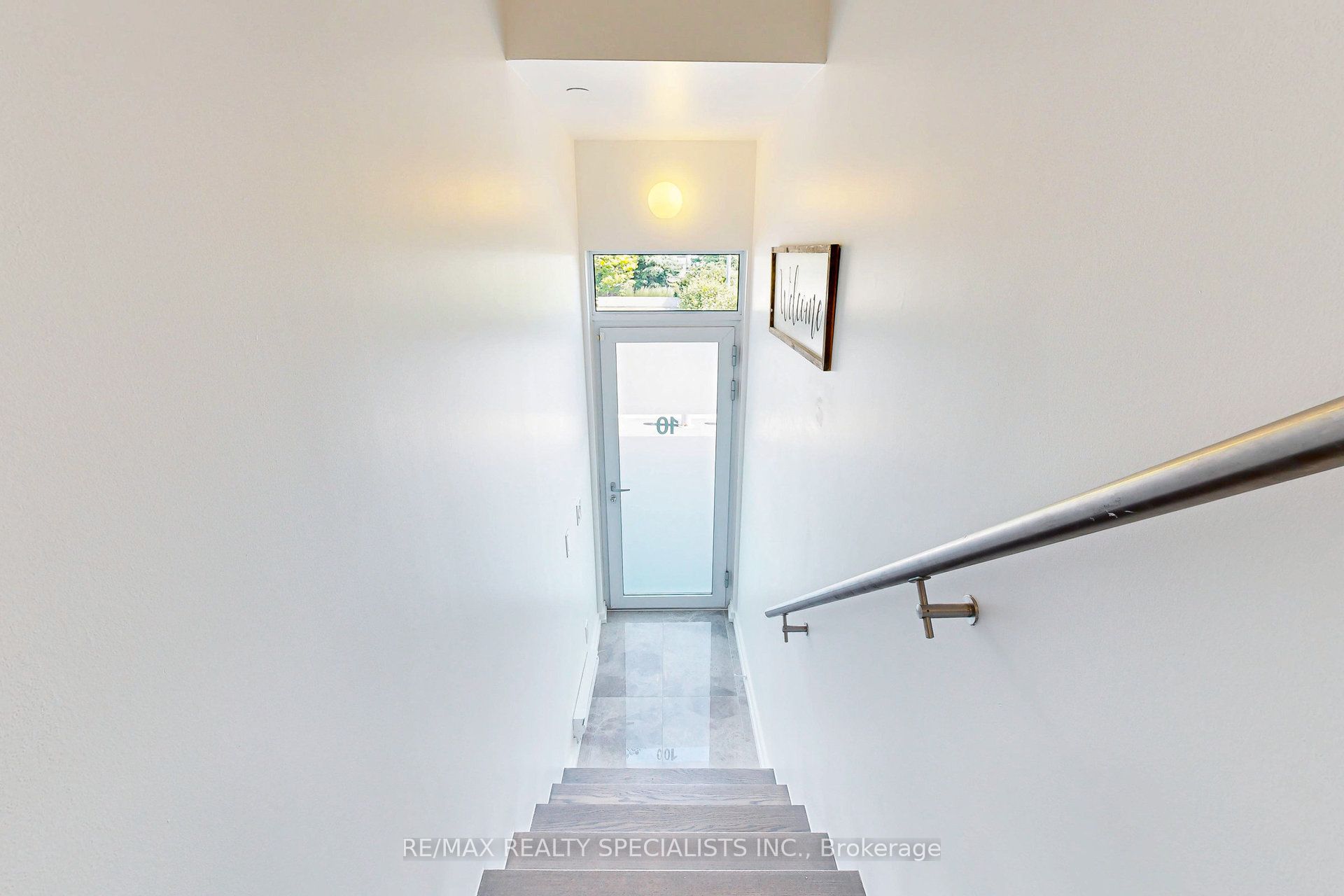 233 Broward Way 10 Property Photo 7