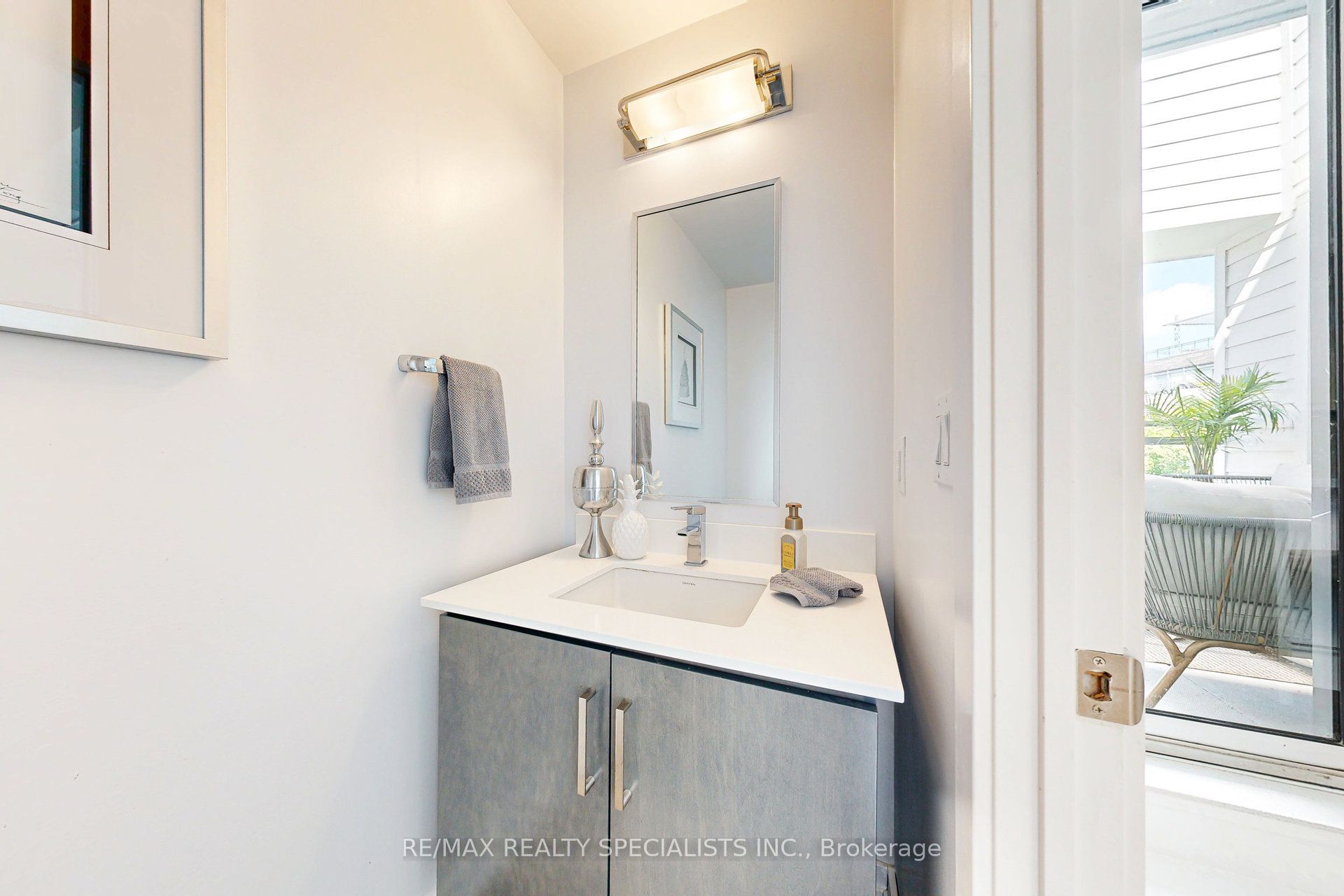 233 Broward Way 10 Property Photo 28