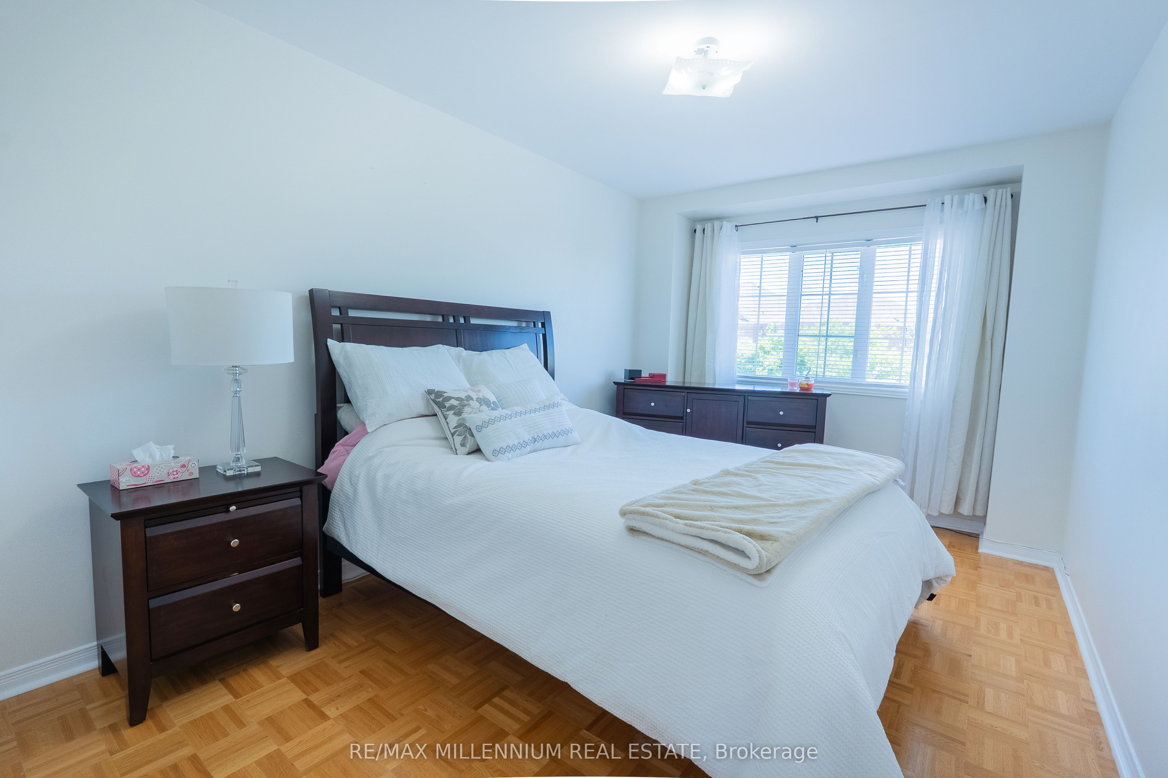 90 Ronan Crescent Property Photo 17