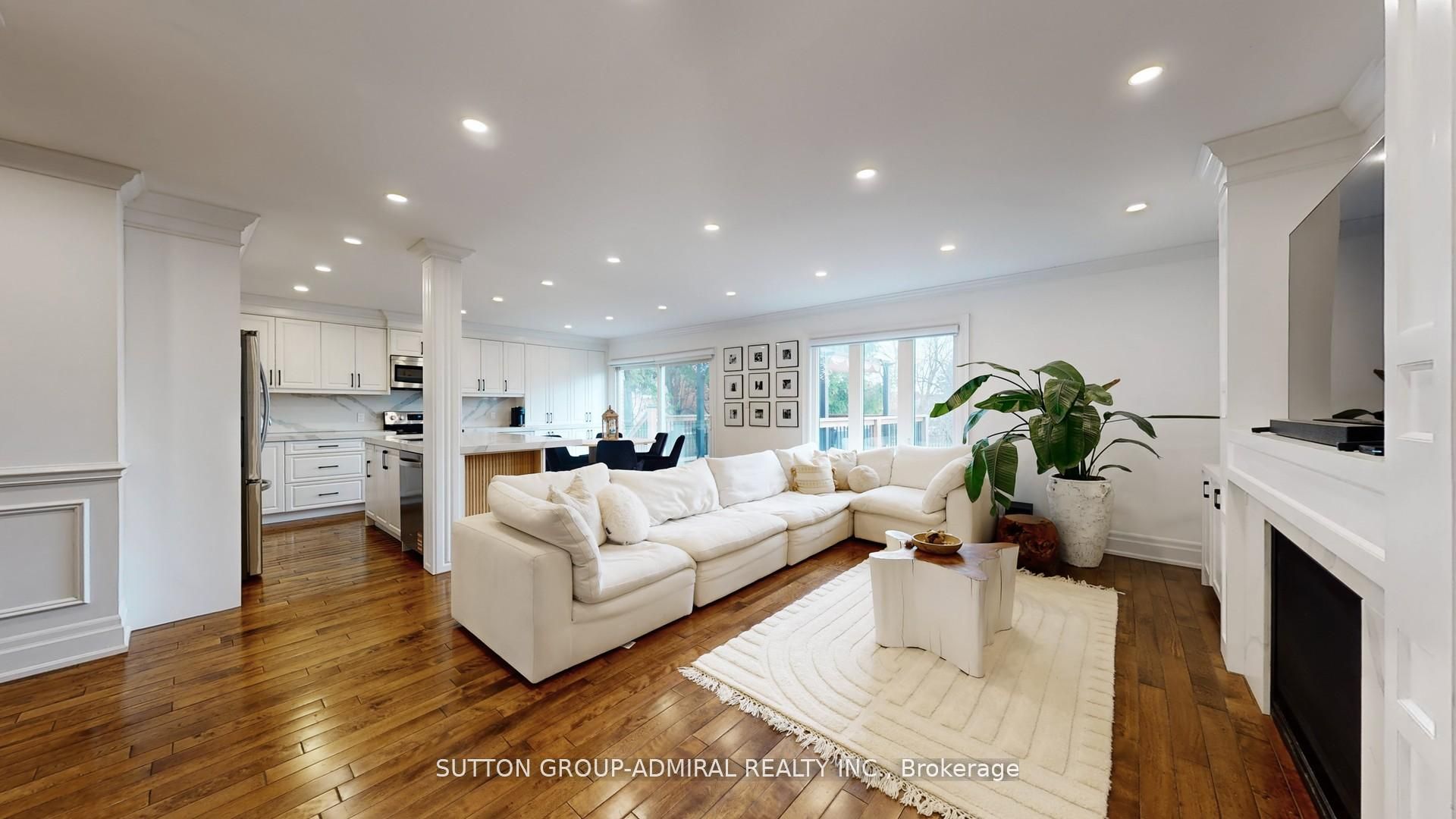 8 Colleen Street Property Photo 10
