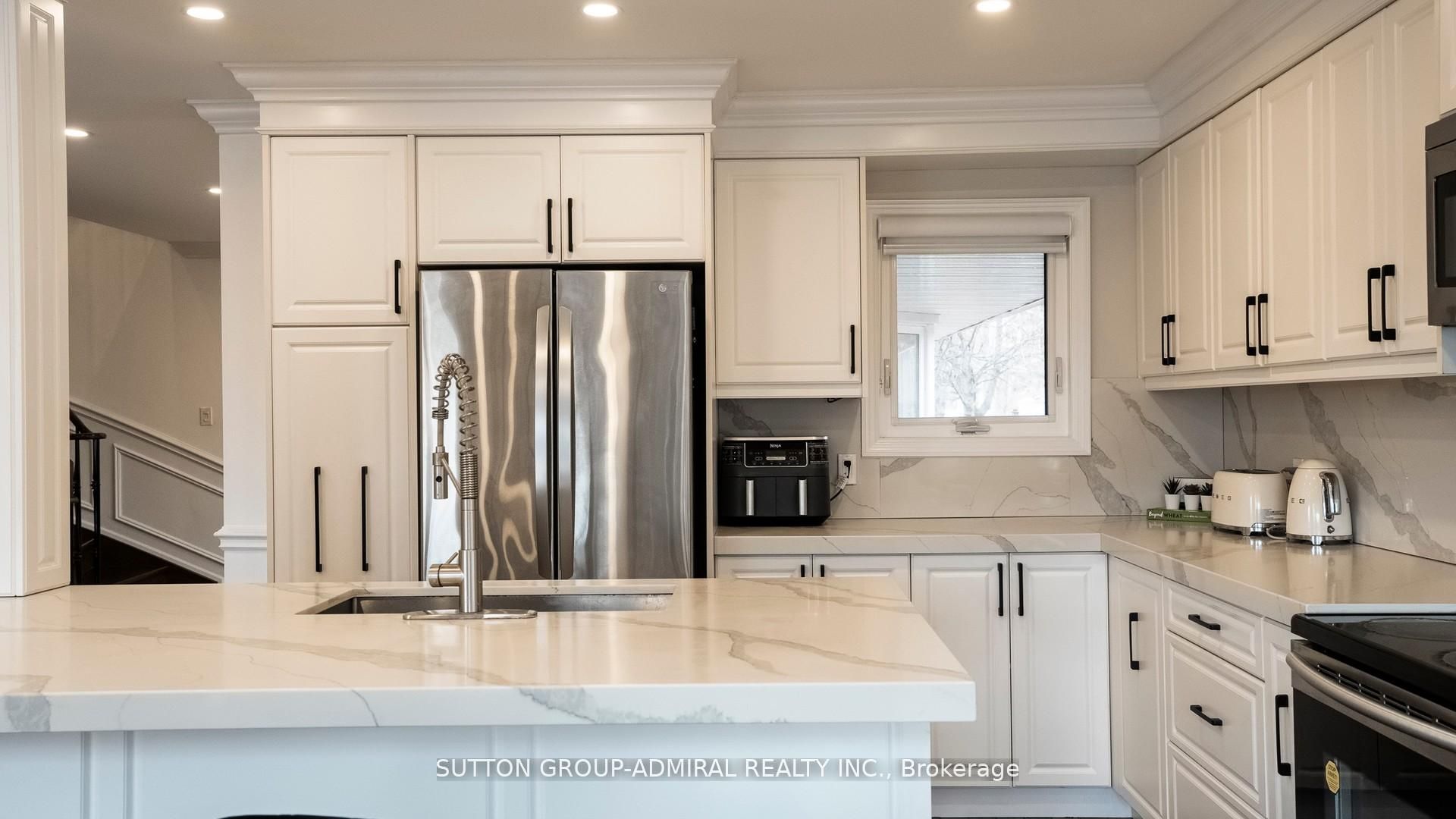 8 Colleen Street Property Photo 19