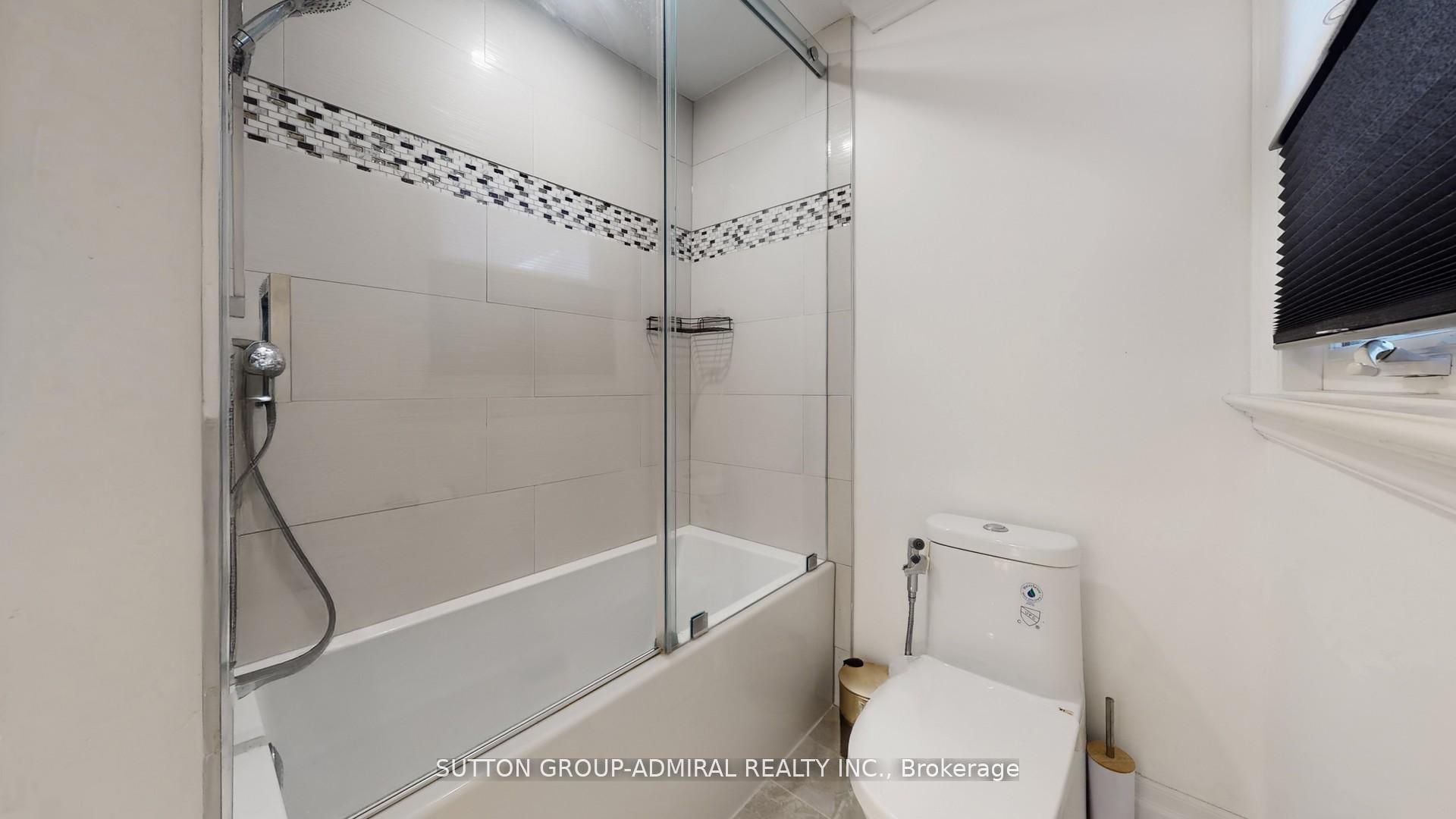 8 Colleen Street Property Photo 33