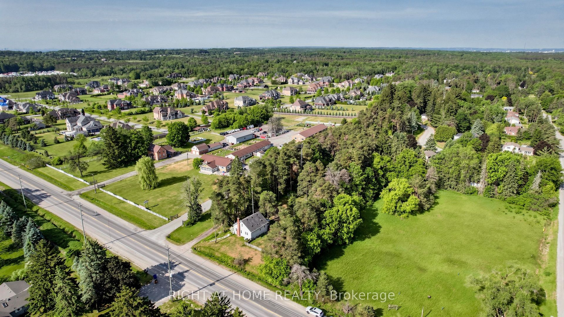 15040 Highway 48 Property Photo 5