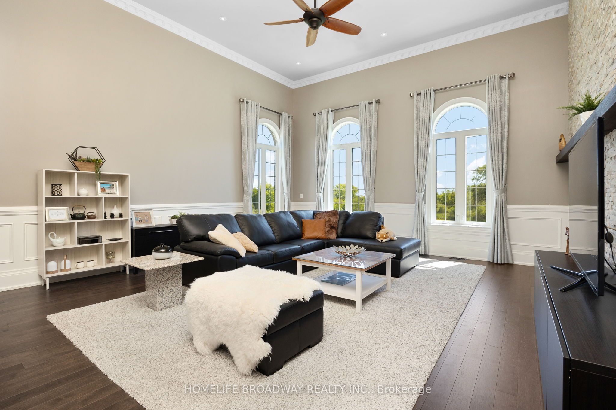 3957 Bethesda Road Property Photo 16