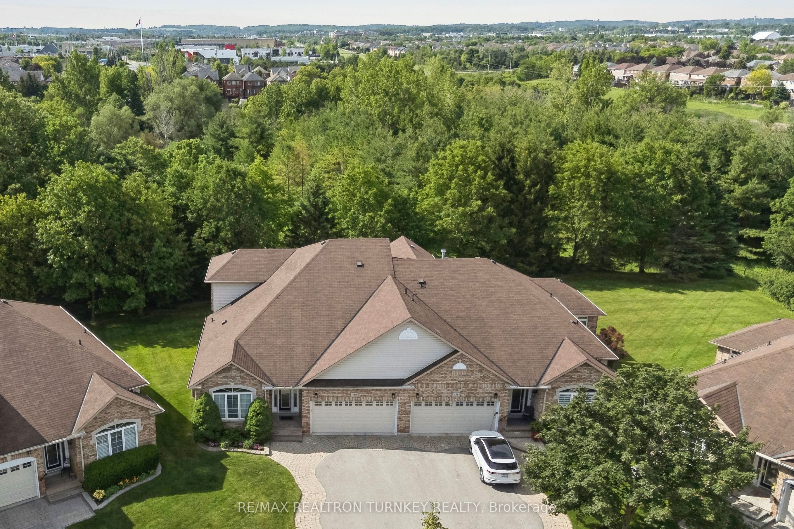 440 Morley Cook Crescent