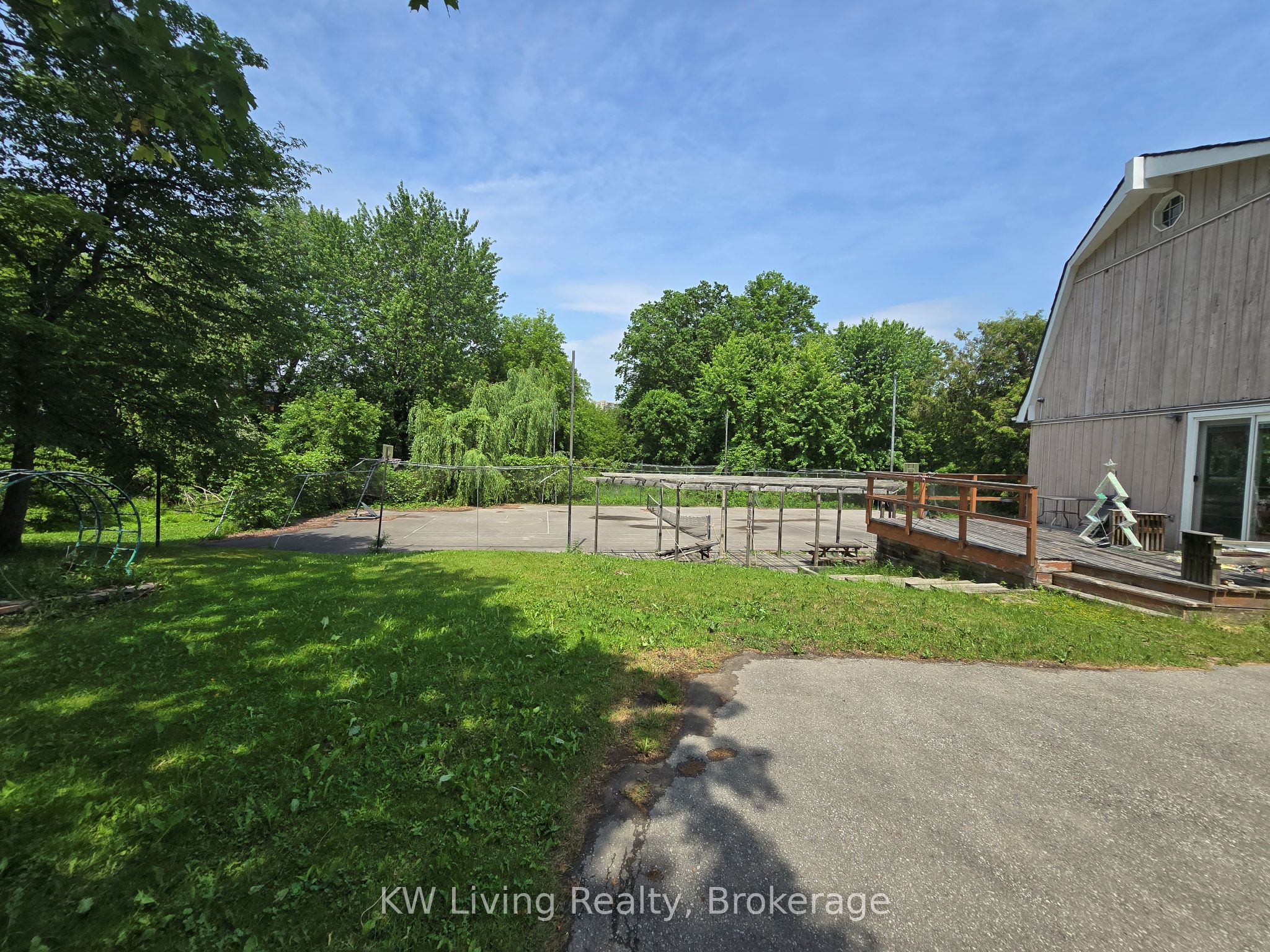 1 Campbell Court Property Photo 9
