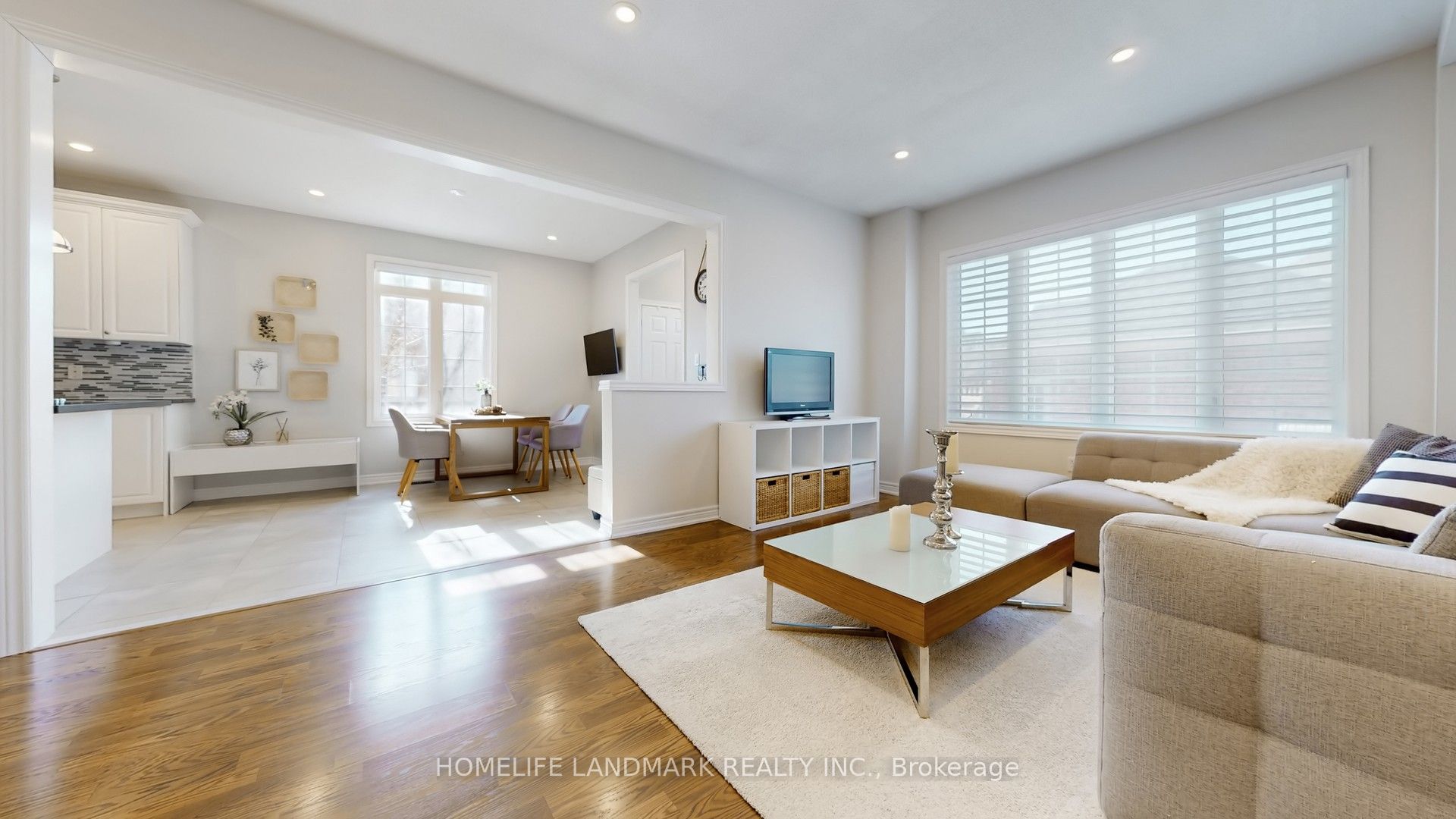 13 Woodway Lane Property Photo 15